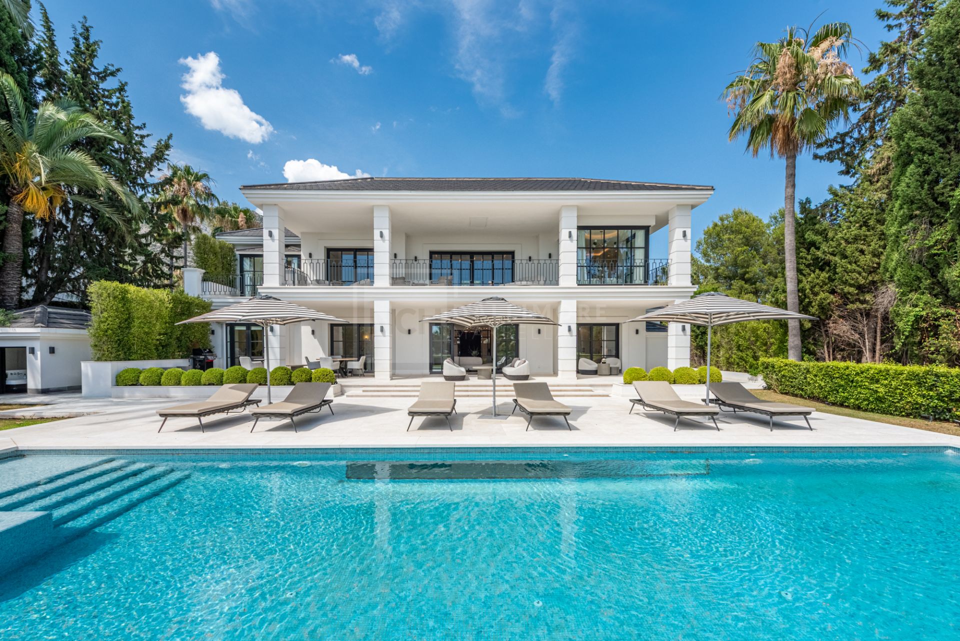 Stunning Luxury Villa in Sierra Blanca for Short-Term Rental