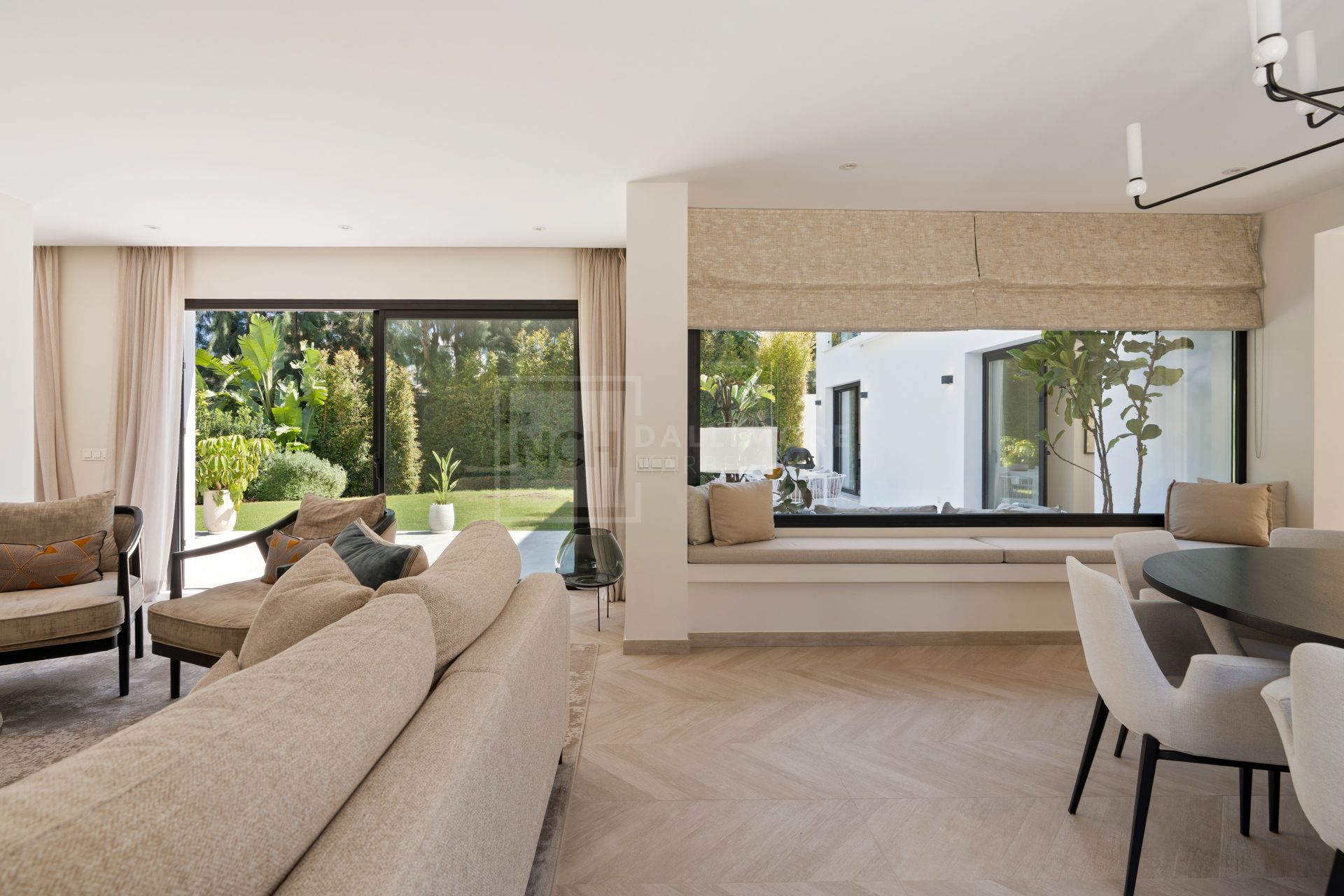 Modern Villa Close to Las Brisas Golf, Nueva Andalucia
