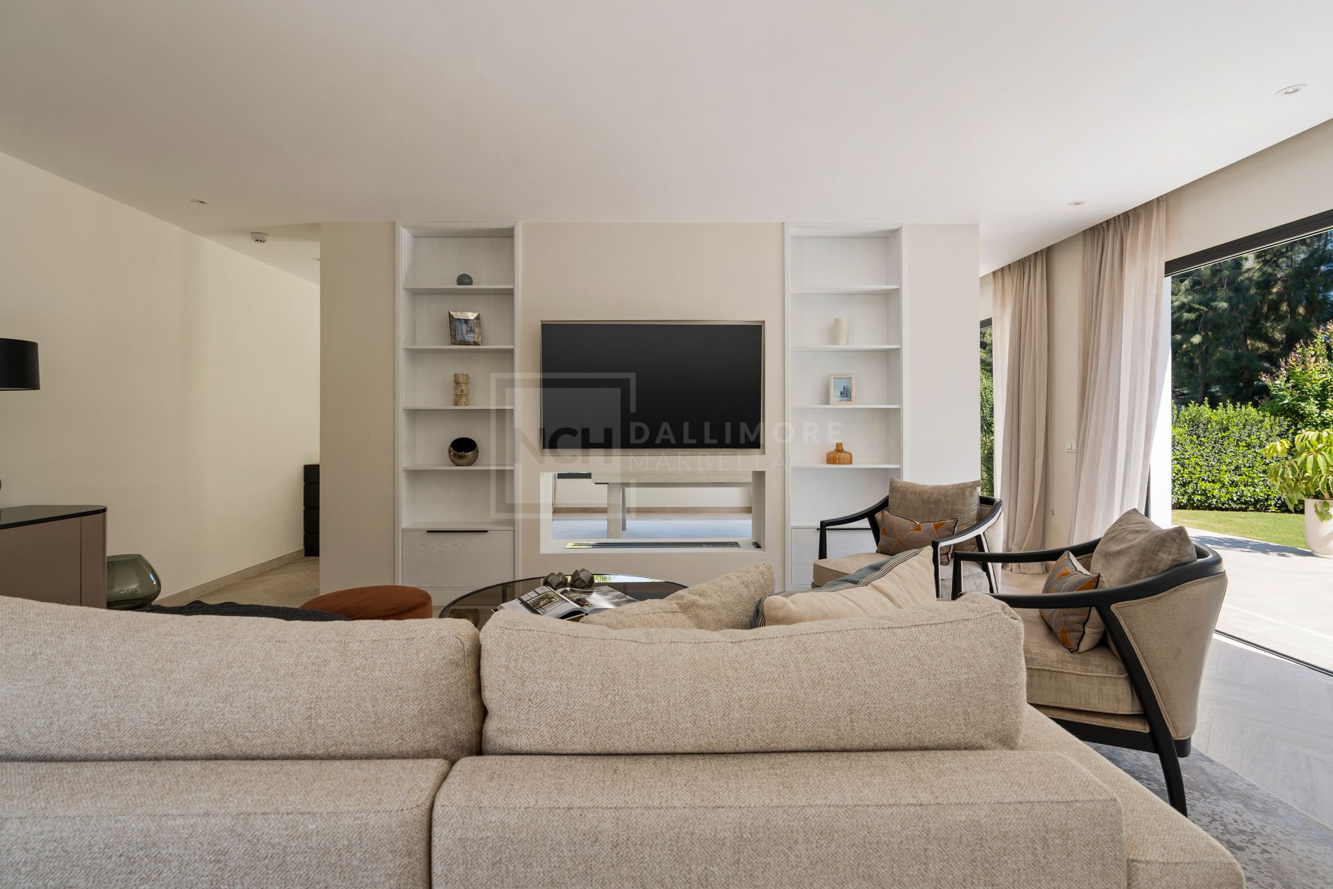 Modern Villa Close to Las Brisas Golf, Nueva Andalucia