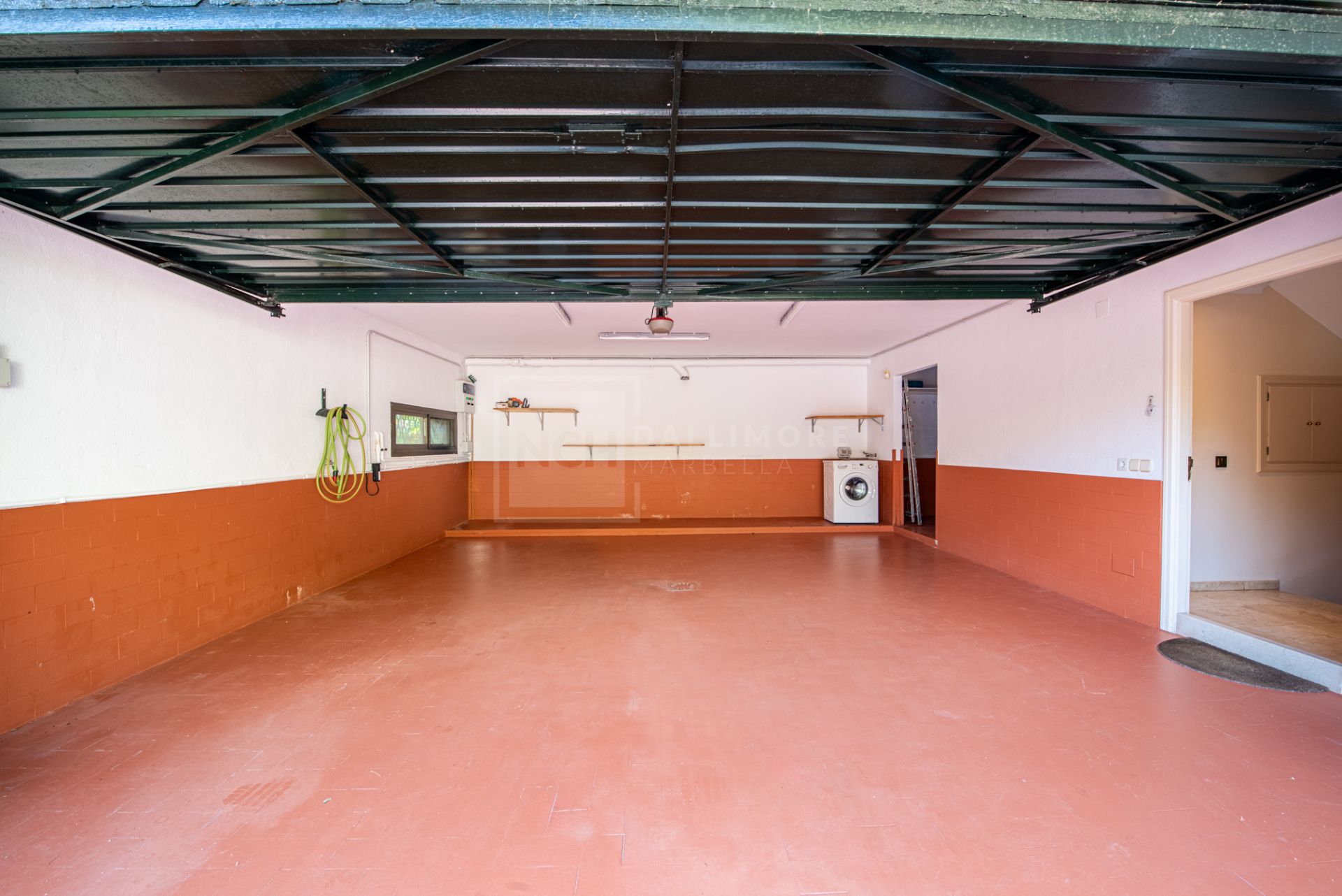 Hermosa villa clásica andaluza en Los Monteros, Marbella Este