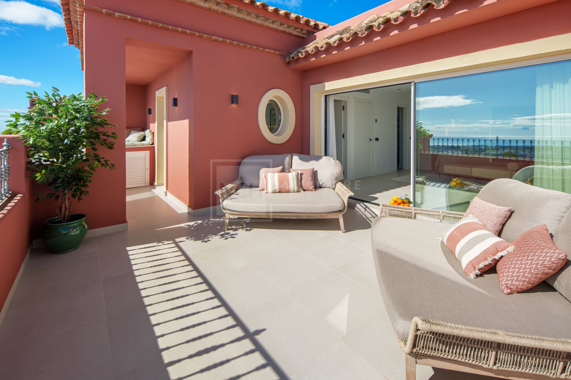 Stunning Duplex Penthouse With Panoramic Sea And Mountain Views