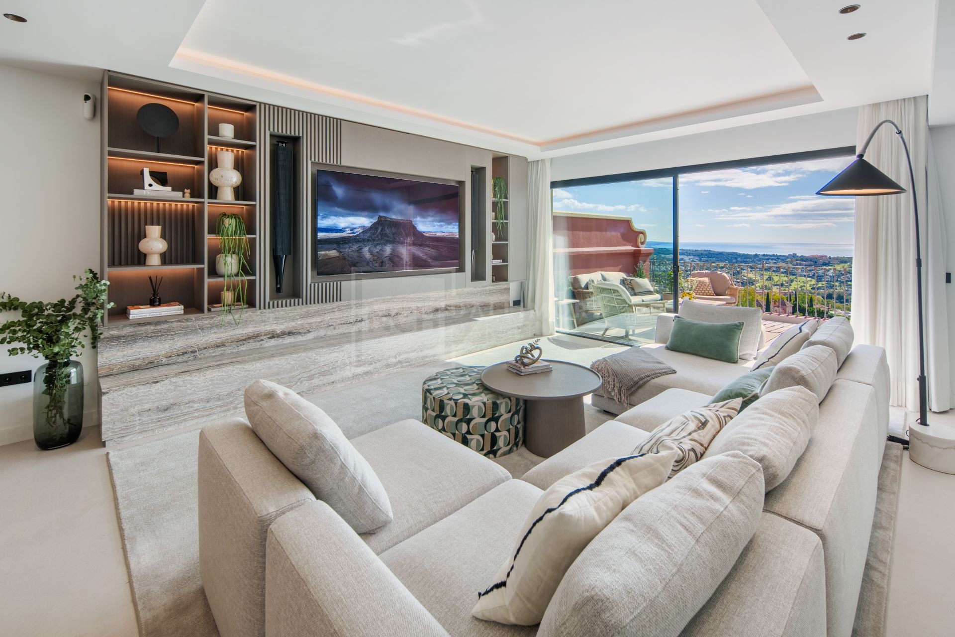 Stunning Duplex Penthouse With Panoramic Sea And Mountain Views