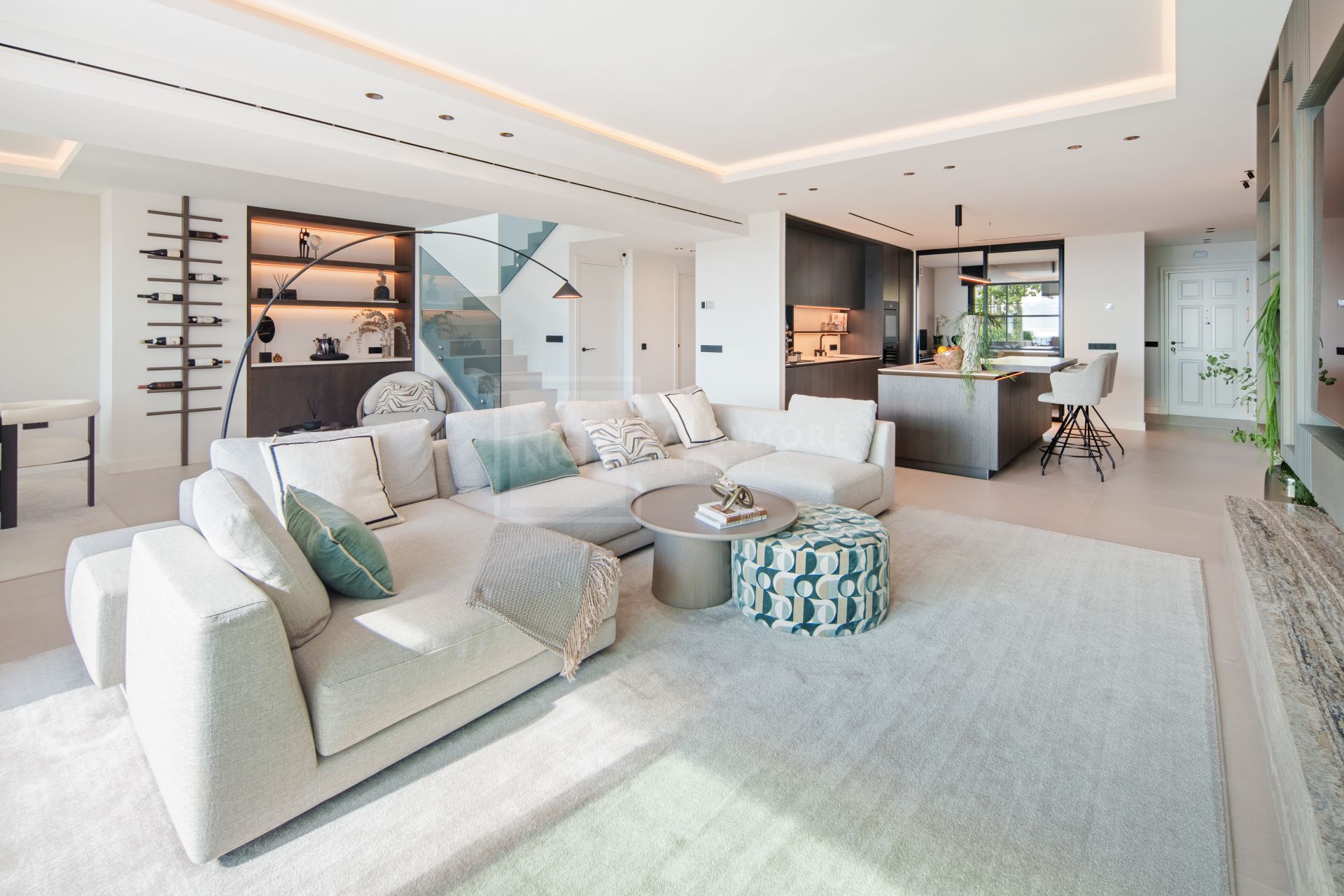 Stunning Duplex Penthouse With Panoramic Sea And Mountain Views