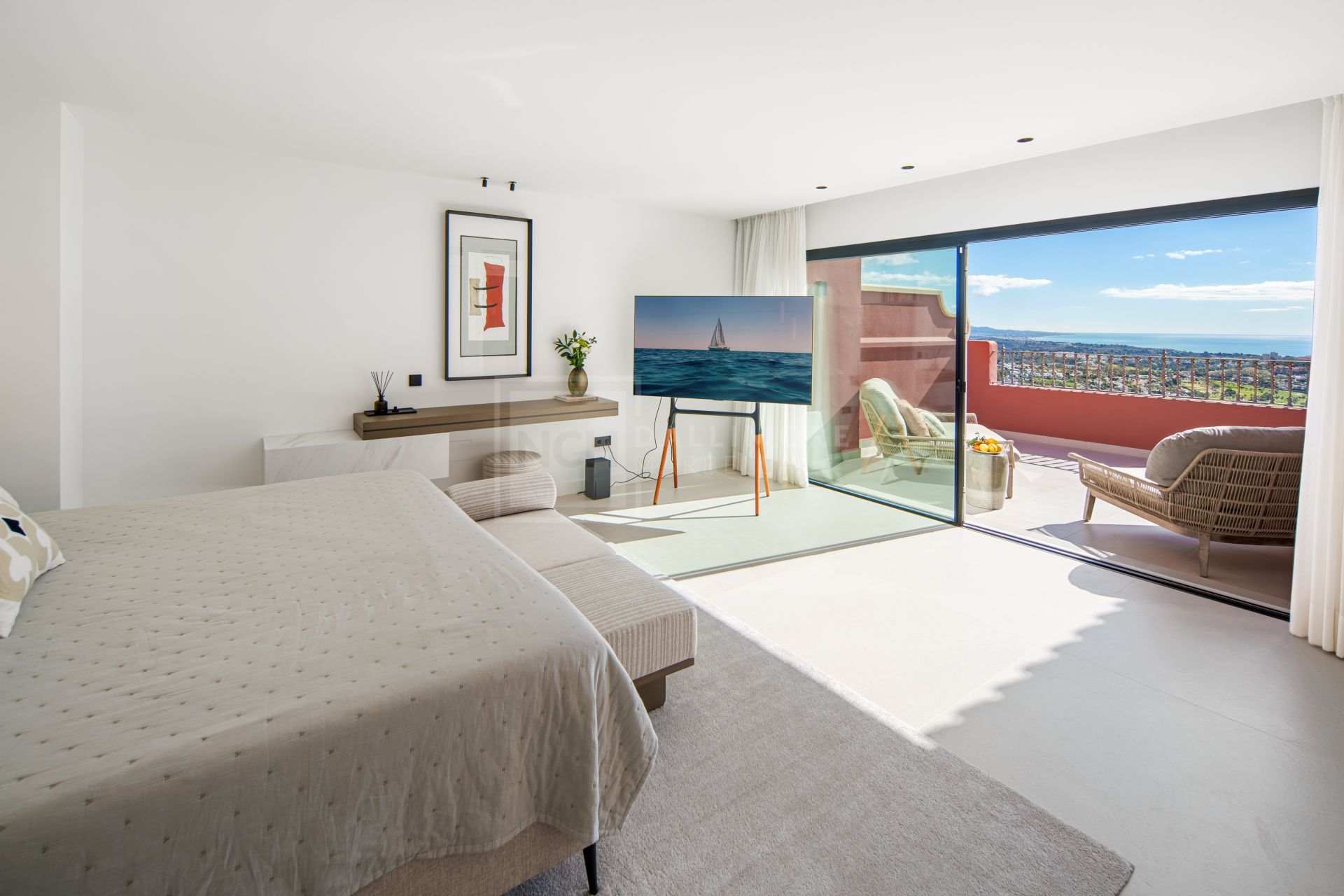 Stunning Duplex Penthouse With Panoramic Sea And Mountain Views
