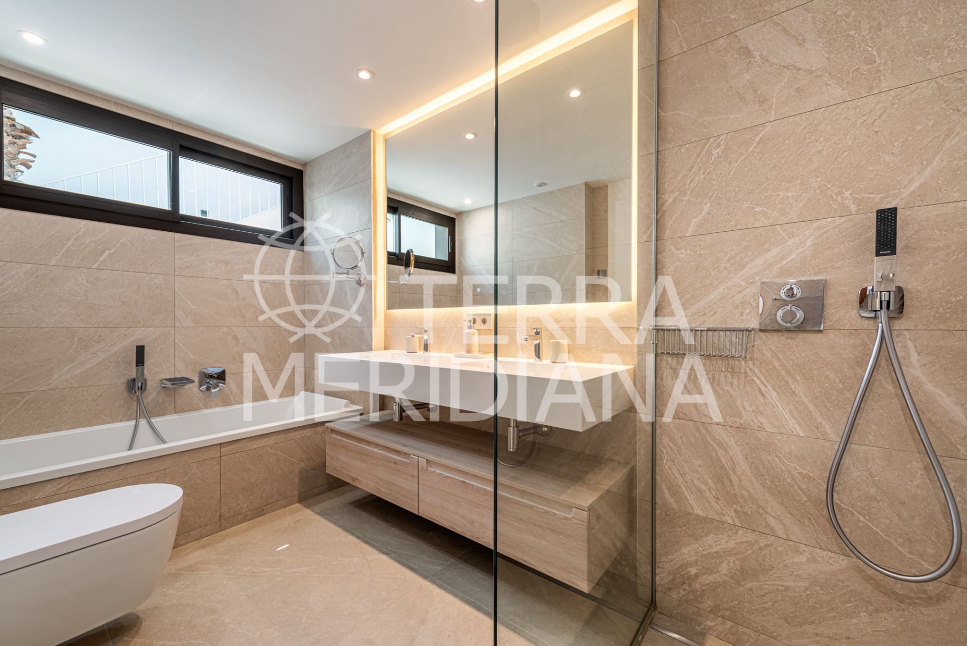 Penthouse in Santa Clara, Marbella