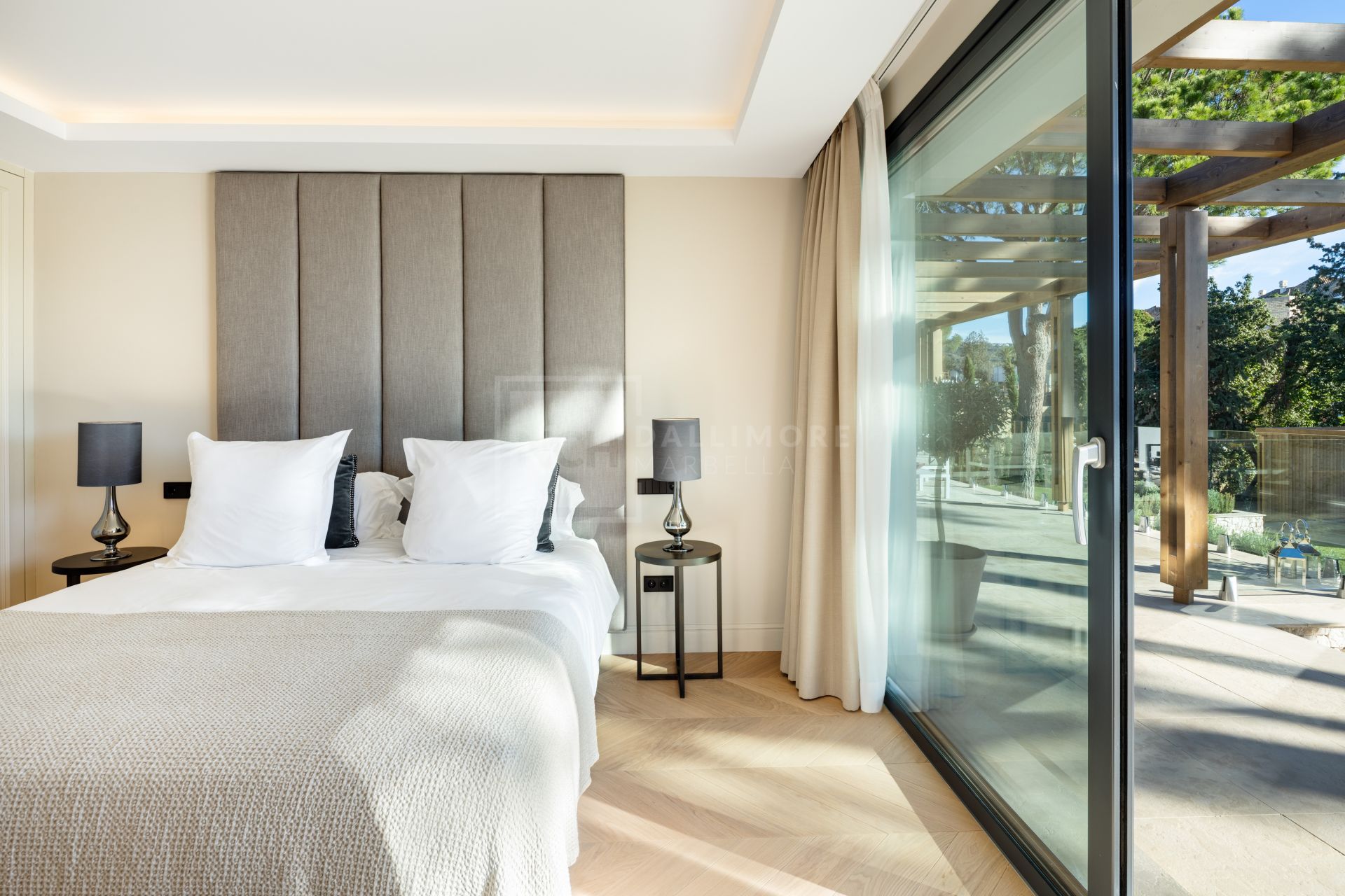 Villa Alboran - Fully Refurbished Villa Located in Elviria - East Marbella
