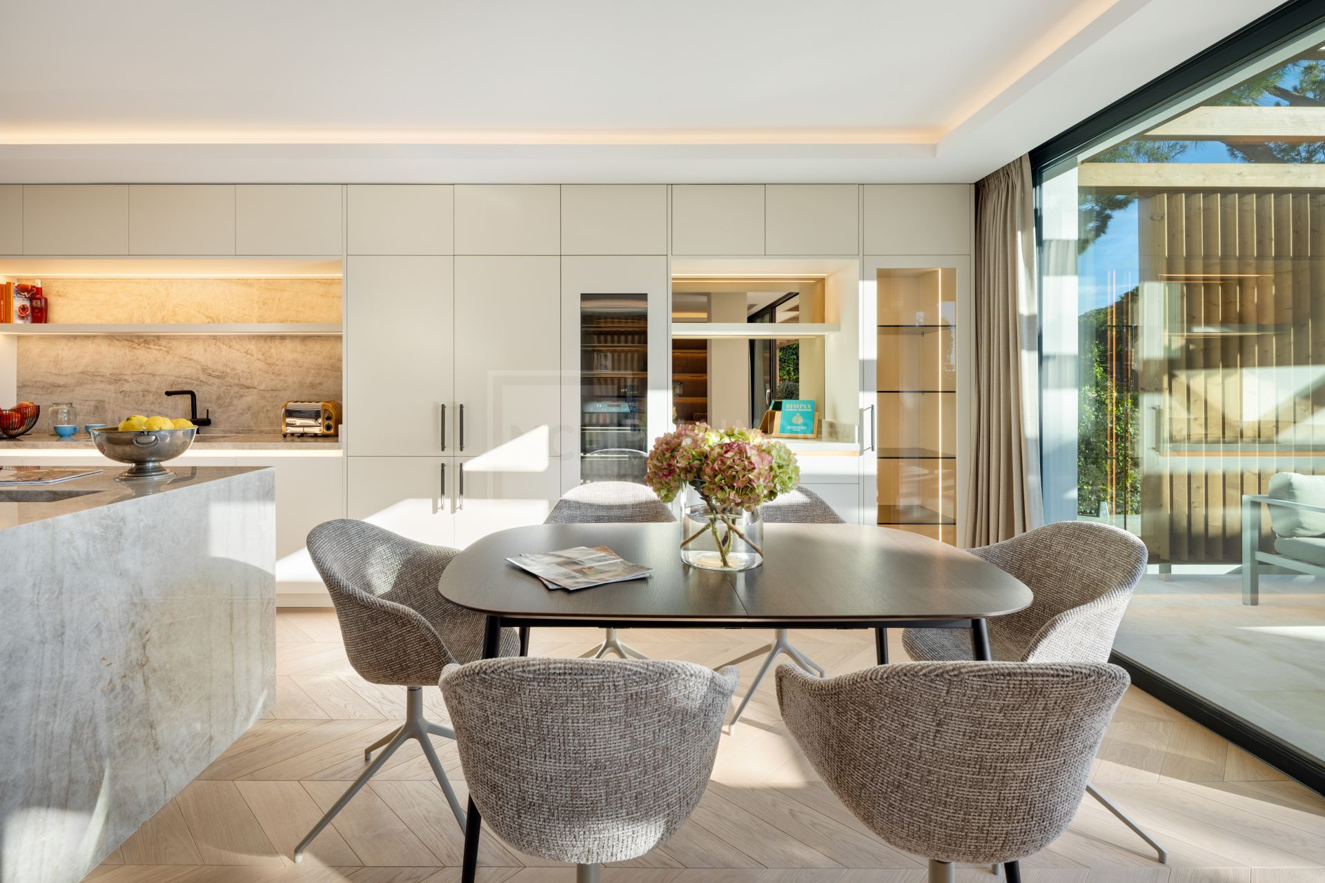 Villa Alboran - Fully Refurbished Villa Located in Elviria - East Marbella