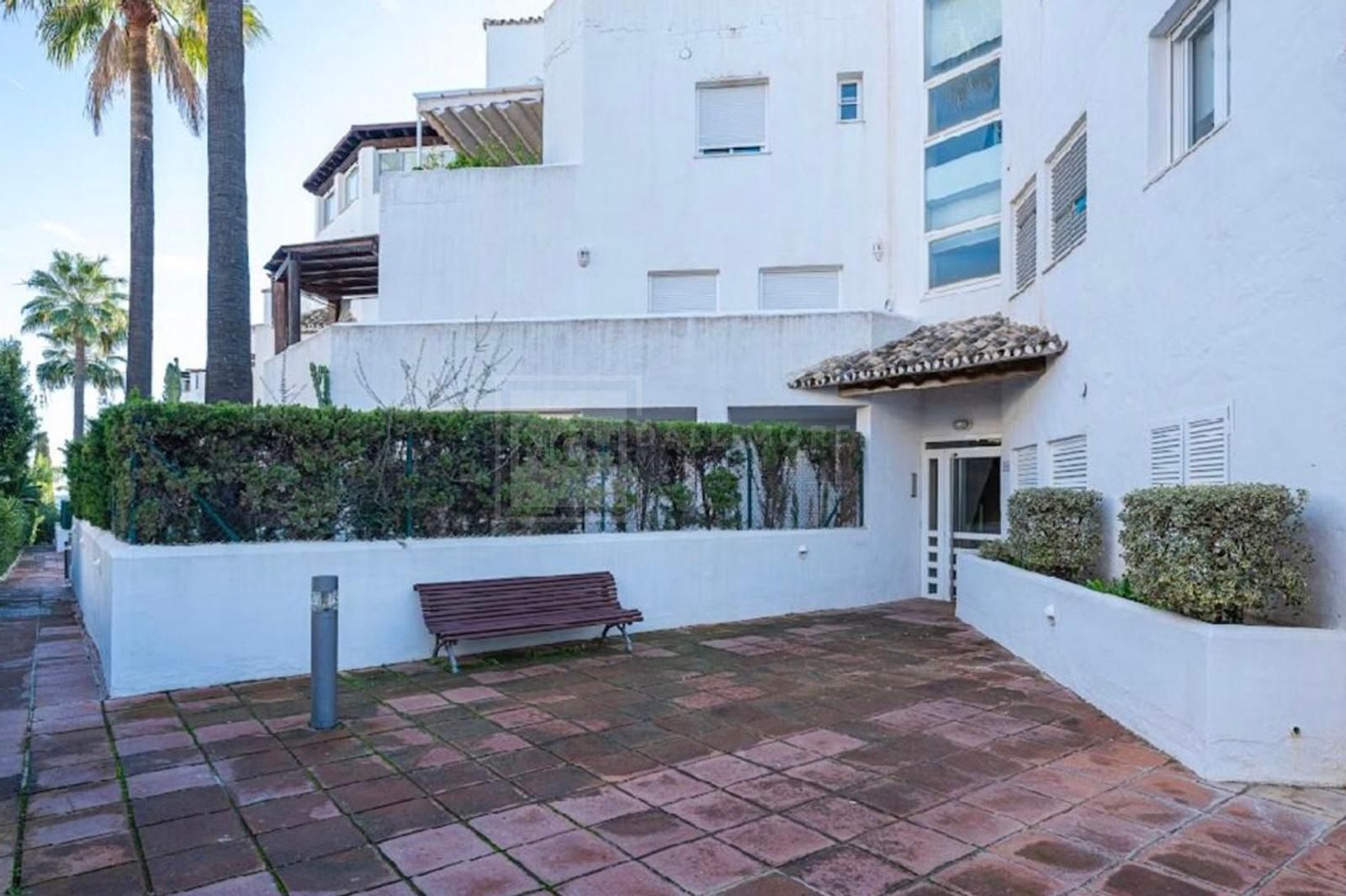Apartamento en venta en Bahia de Marbella, Marbella Este