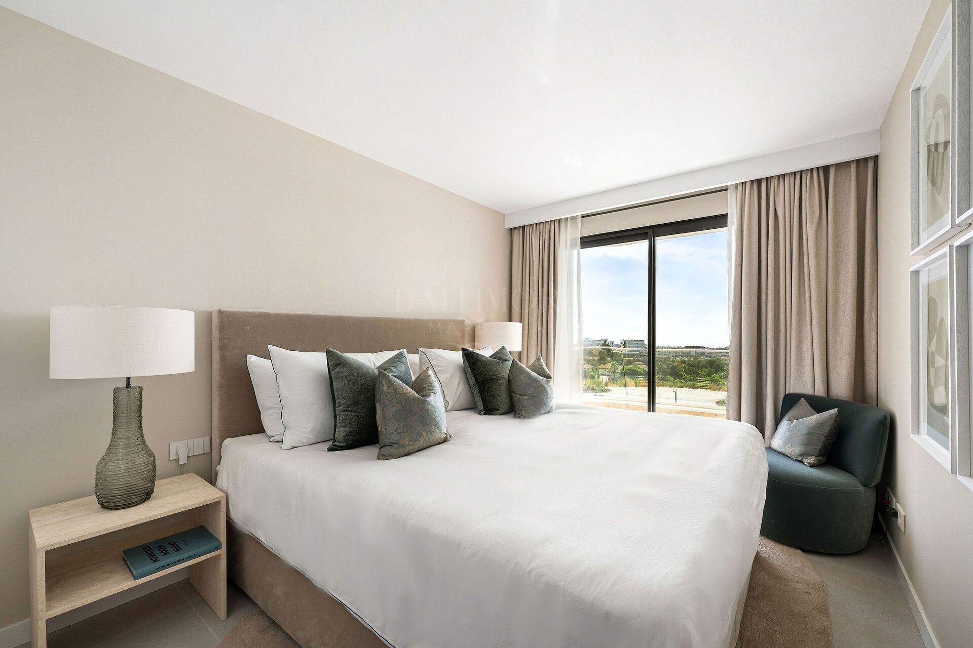 New Two-Bedroom Duplex with Sea and Mountain Views