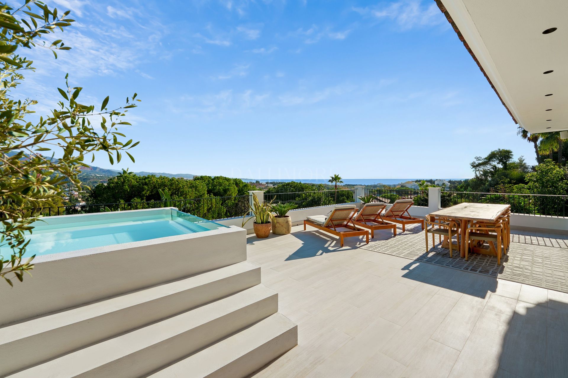 Contemporary Mediterranean Villa with Sea and Mountain Views