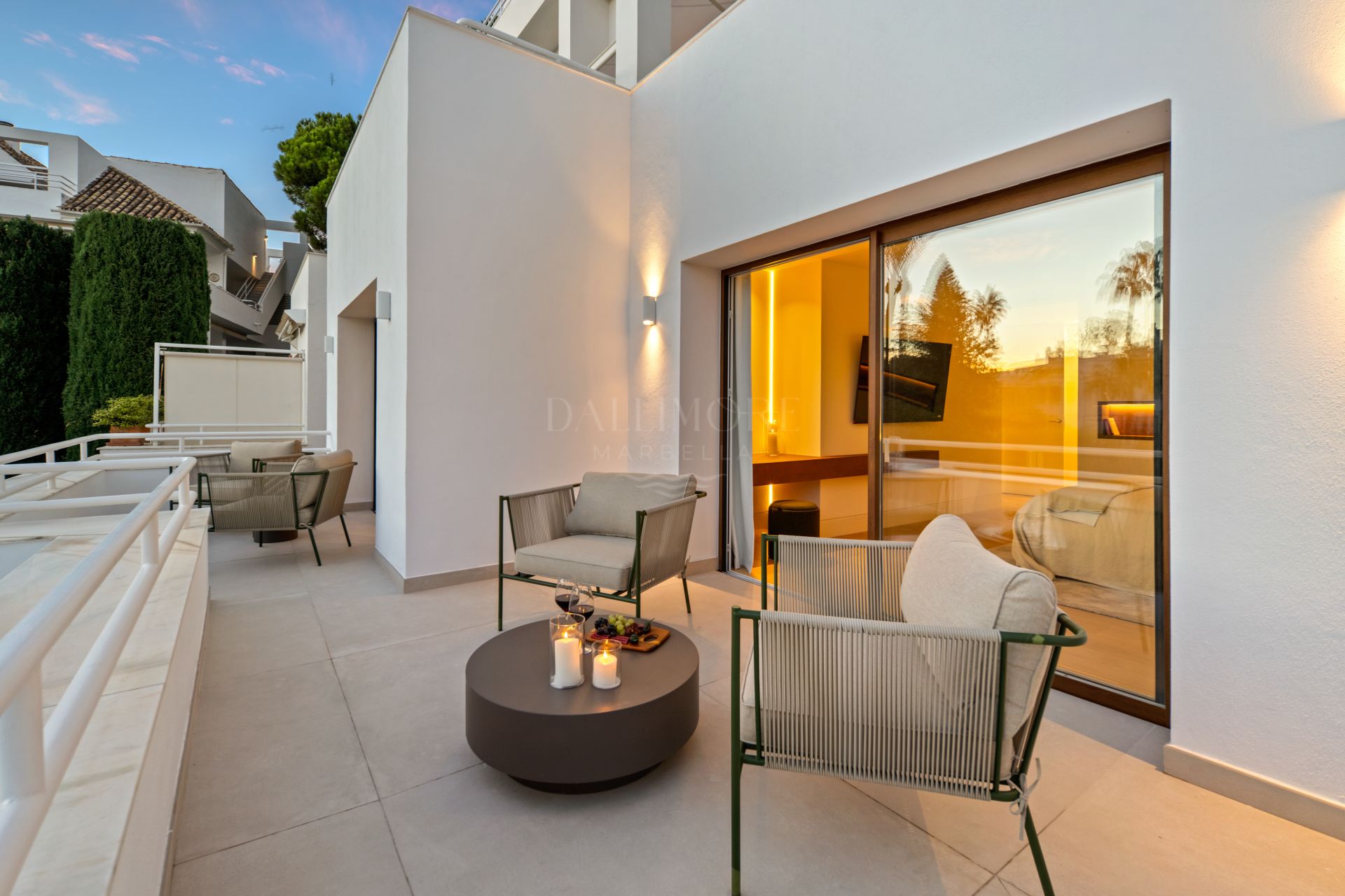 4-Bedroom Duplex in a Frontline Golf Community on Los Naranjos Golf