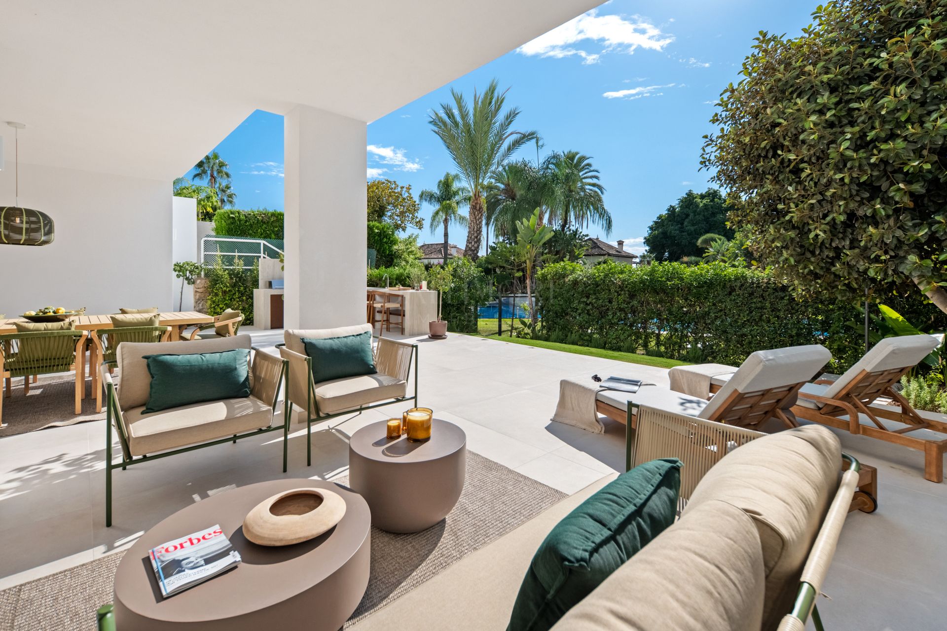 4-Bedroom Duplex in a Frontline Golf Community on Los Naranjos Golf