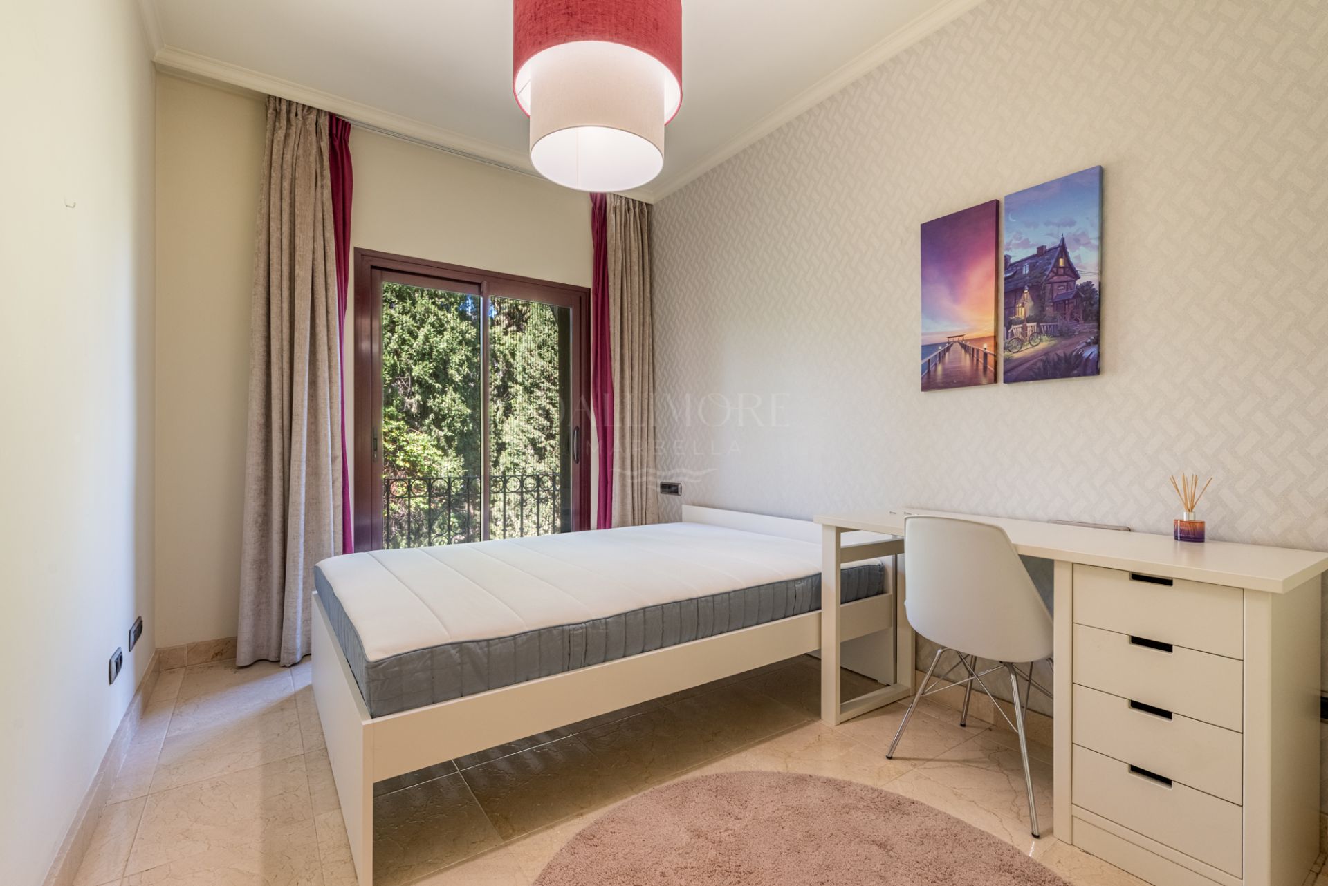 4-Bedroom Townhouse in Altos de Puente Romano