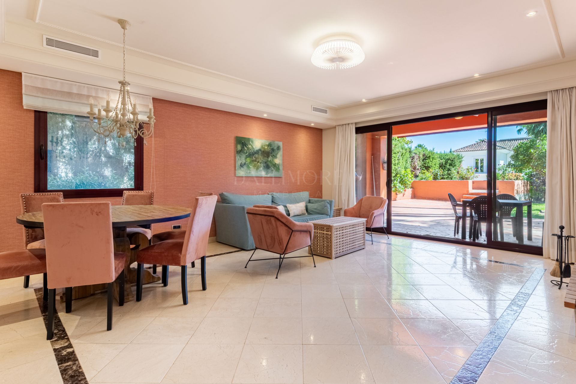 4-Bedroom Townhouse in Altos de Puente Romano