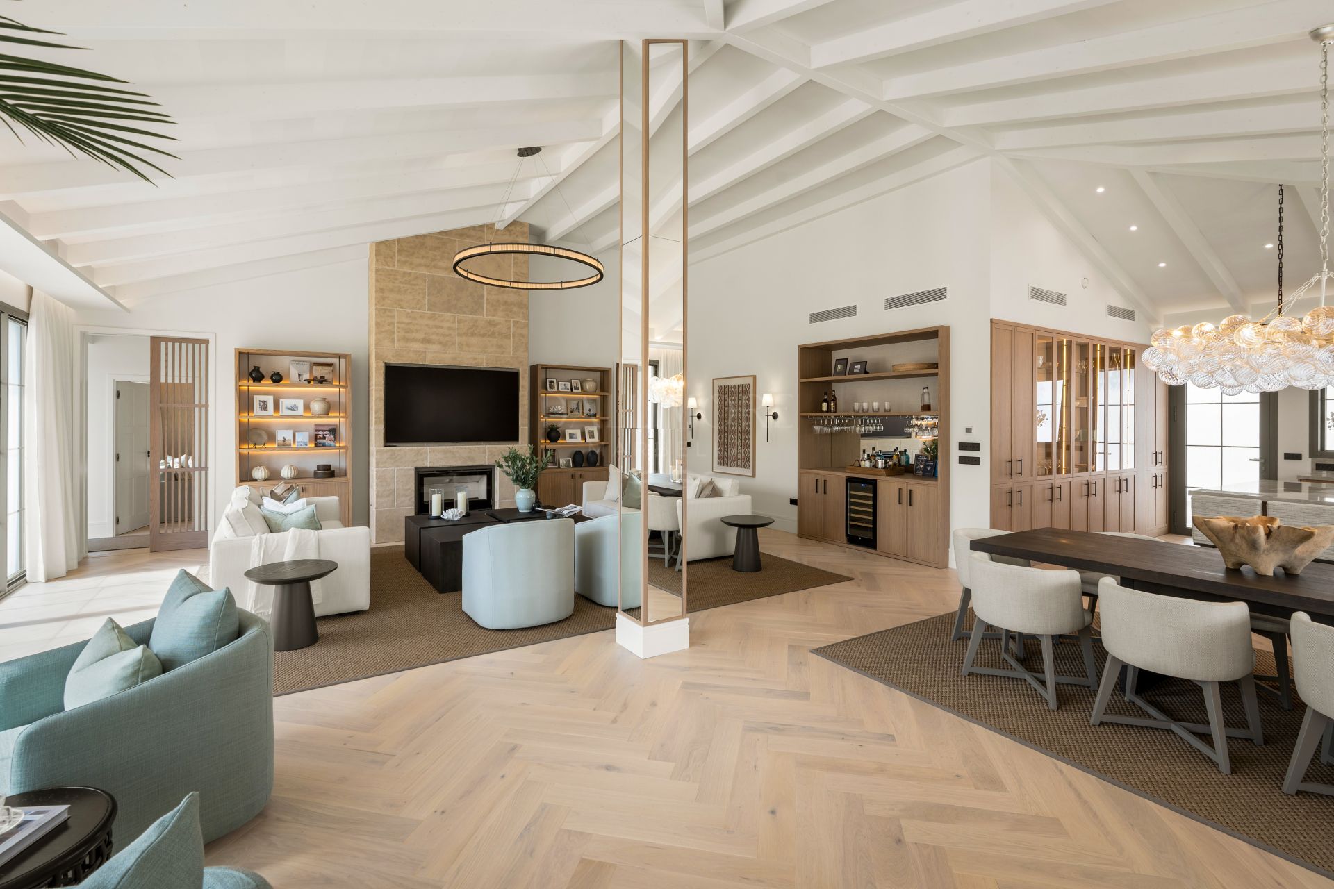 Villa Pandora – Fully Renovated Luxury Villa in Nagüeles, Marbella Golden Mile