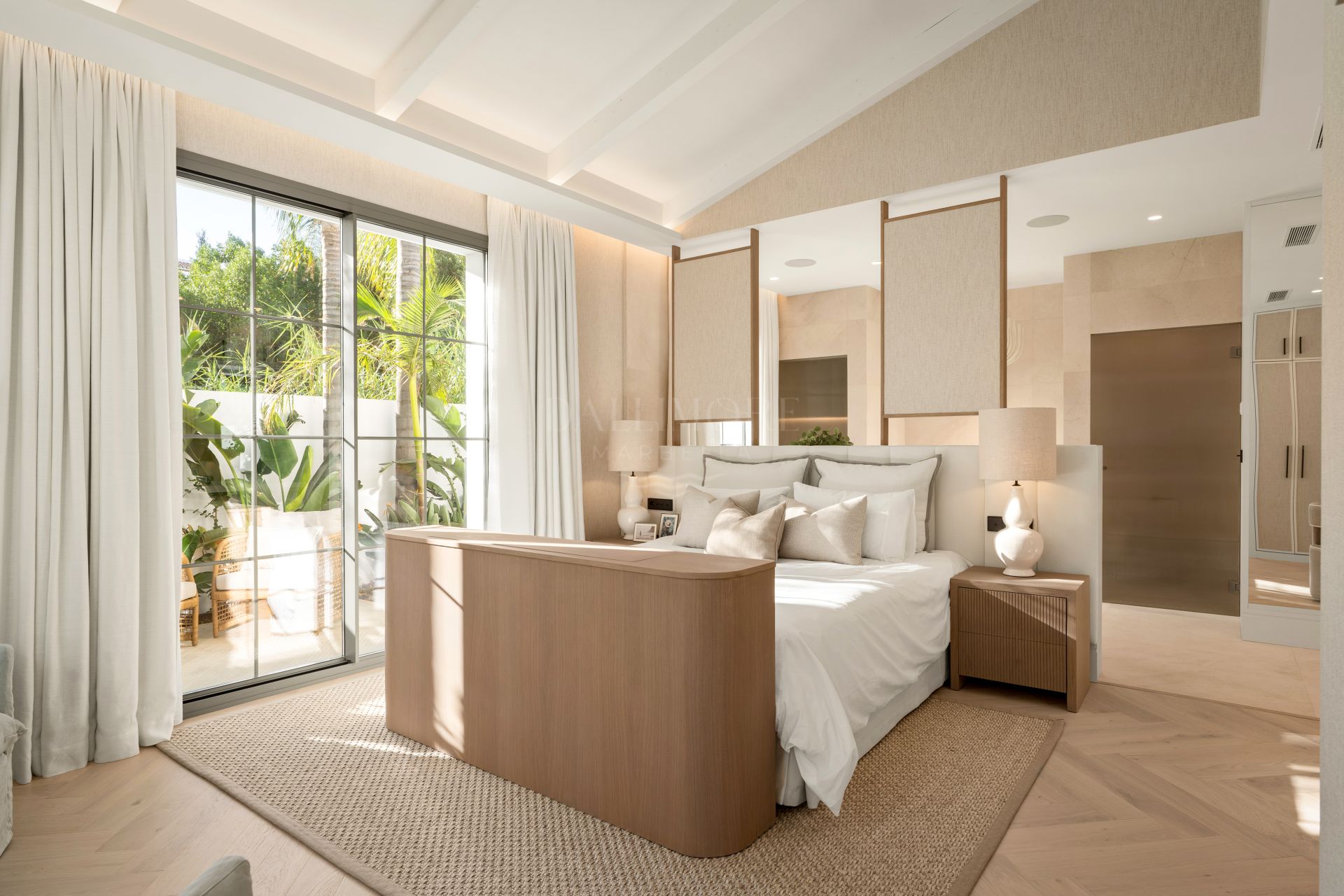 Villa Pandora – Fully Renovated Luxury Villa in Nagüeles, Marbella Golden Mile