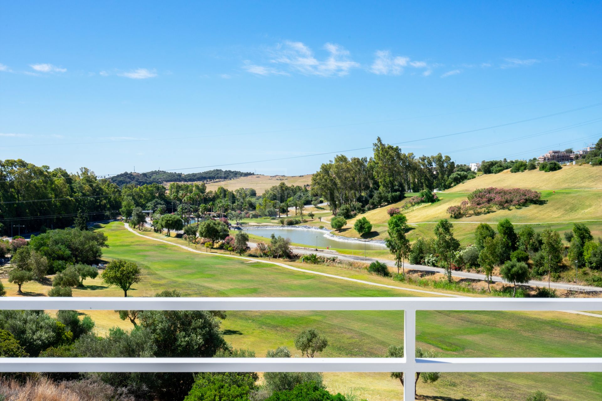 Precioso Adosado en venta en Estepona Golf, Estepona