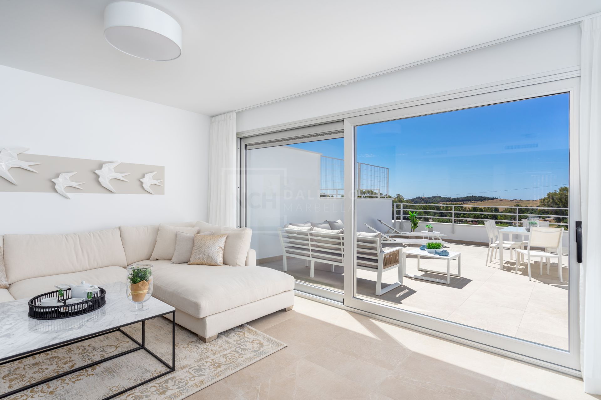 GREAT INVESTMENT NEW CONTEMPORARY 3 BEDROOM TOWNHOUSES IN ESTEPONA GOLF