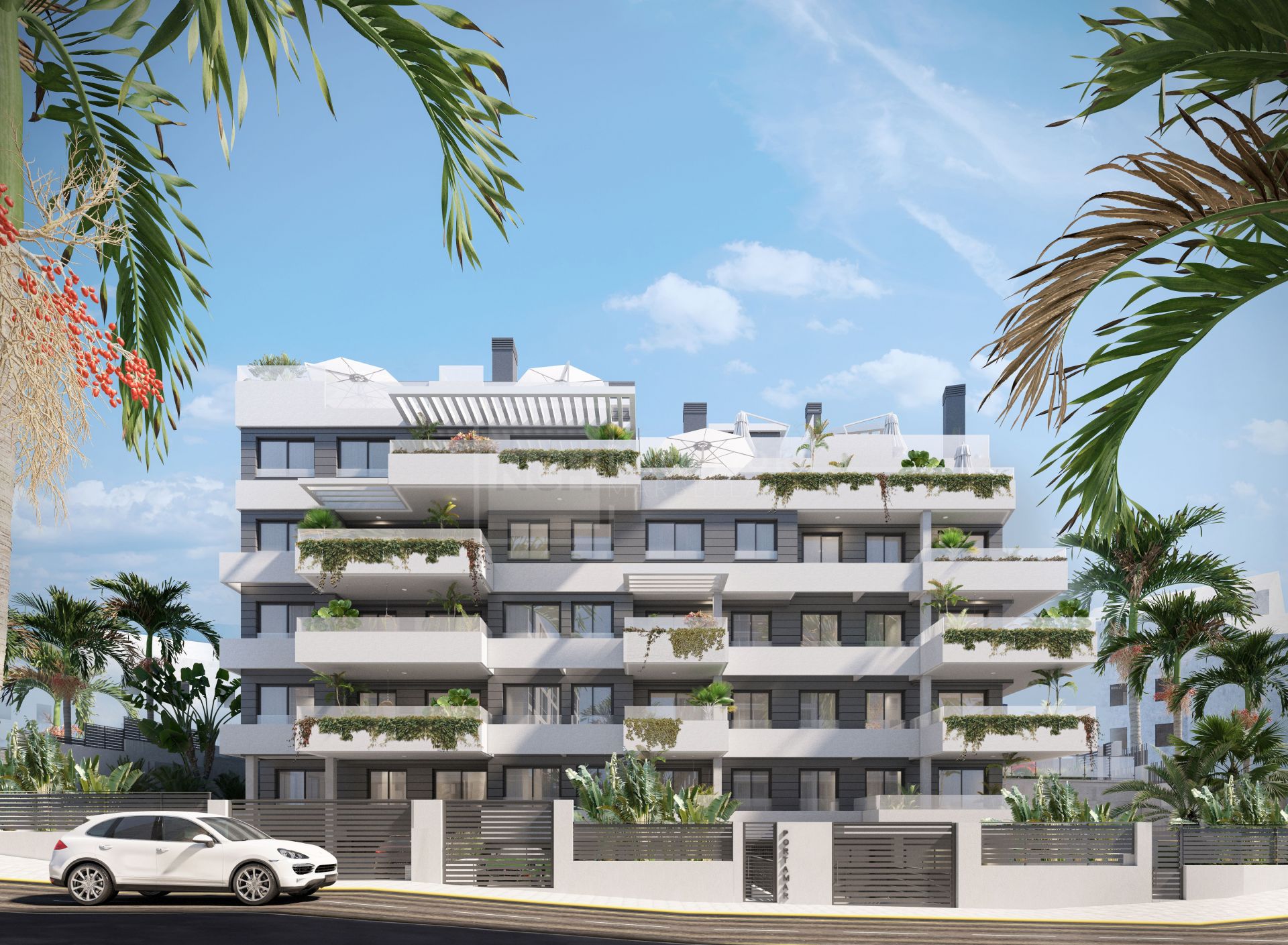 Exclusividad y Confort a Solo Pasos del Mar en Estepona