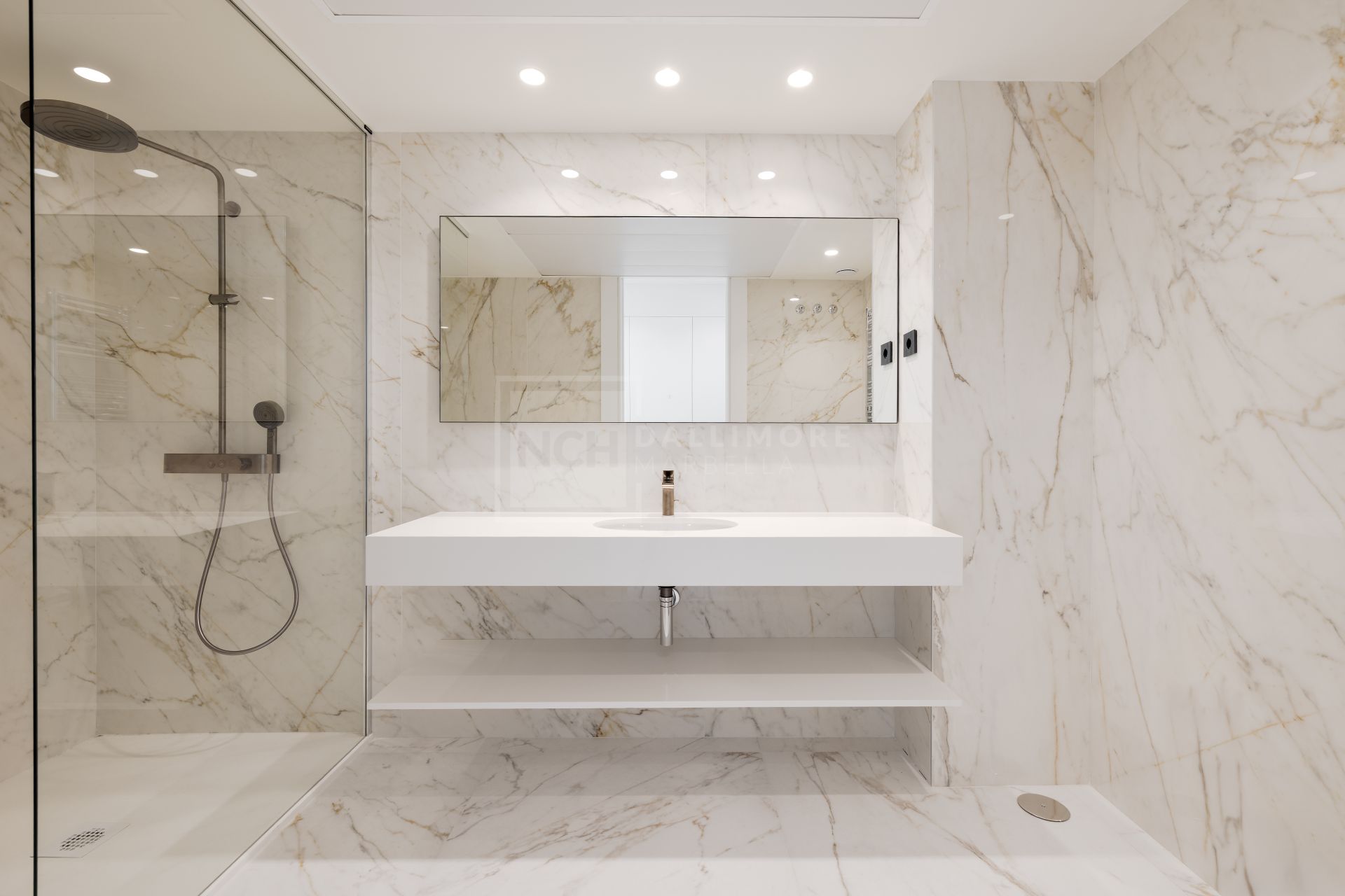 Balcón del Mediterráneo: apartamentos de 3 a 5 dormitorios en la Nueva Milla de Oro