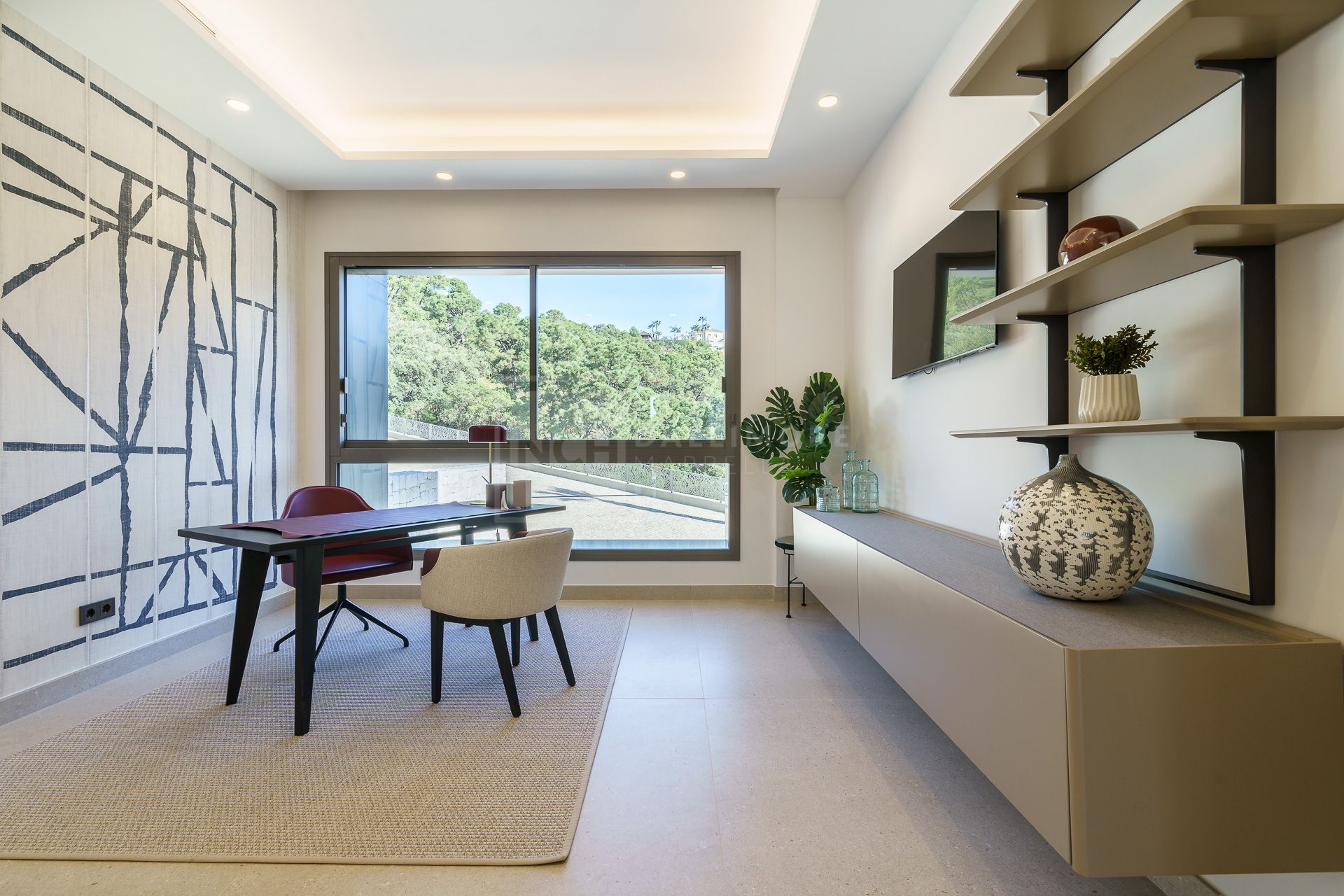 SUPERB CONTEMPORARY 6 BEDROOM VILLA IN LA ZAGALETA, BENAHAVIS