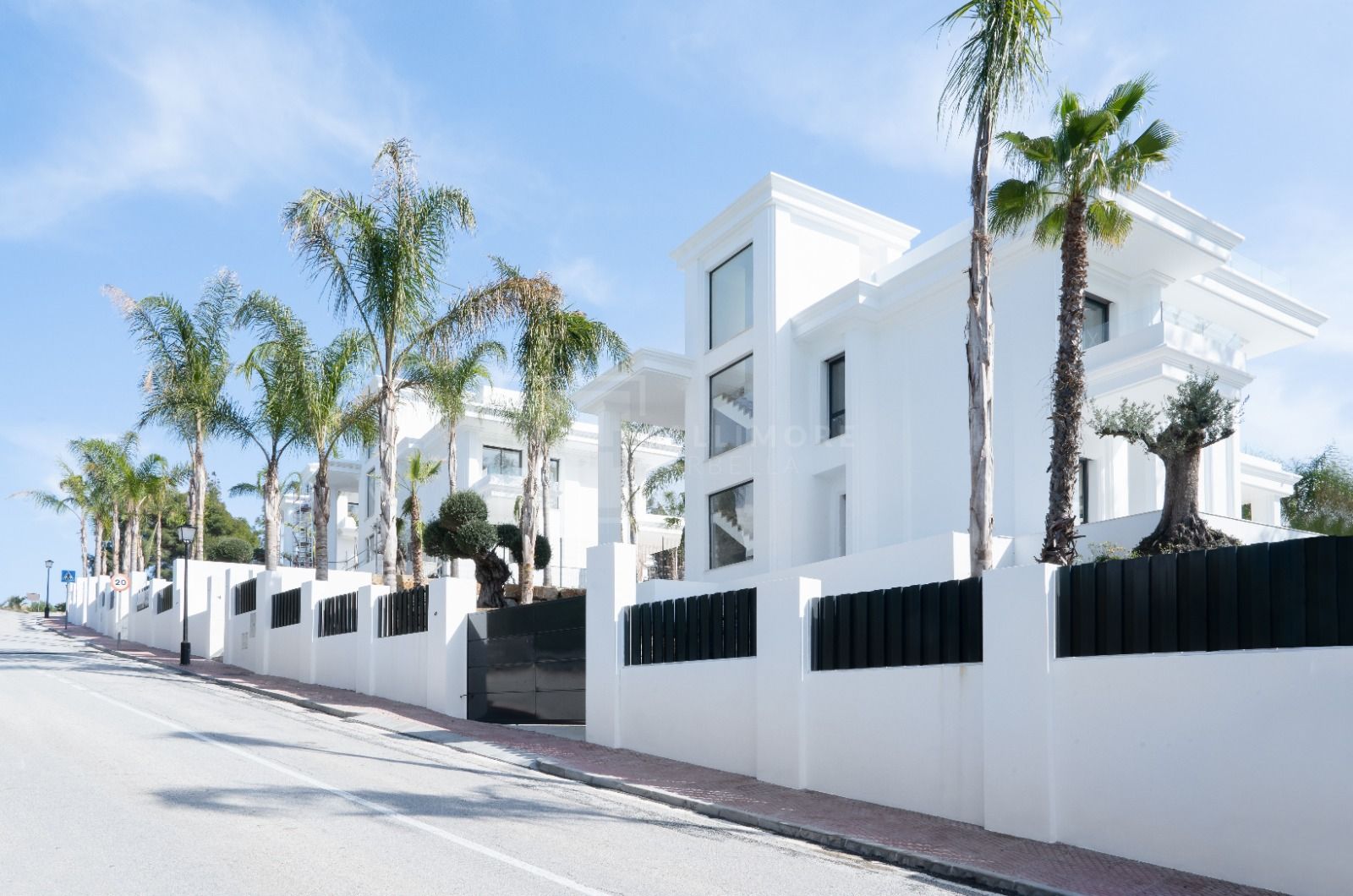 Villa en venta en Marbella Golden Mile, Marbella