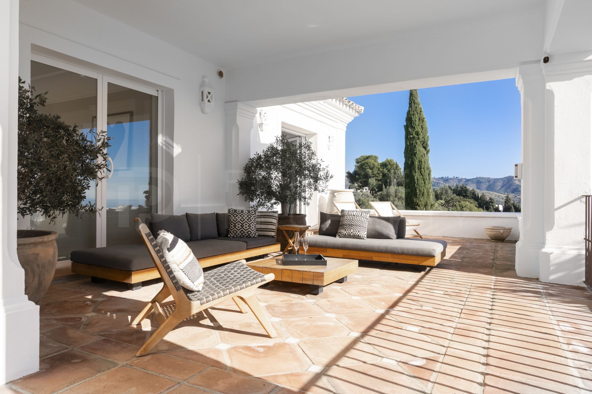 Beautiful Andalusian style villa in Los Monteros