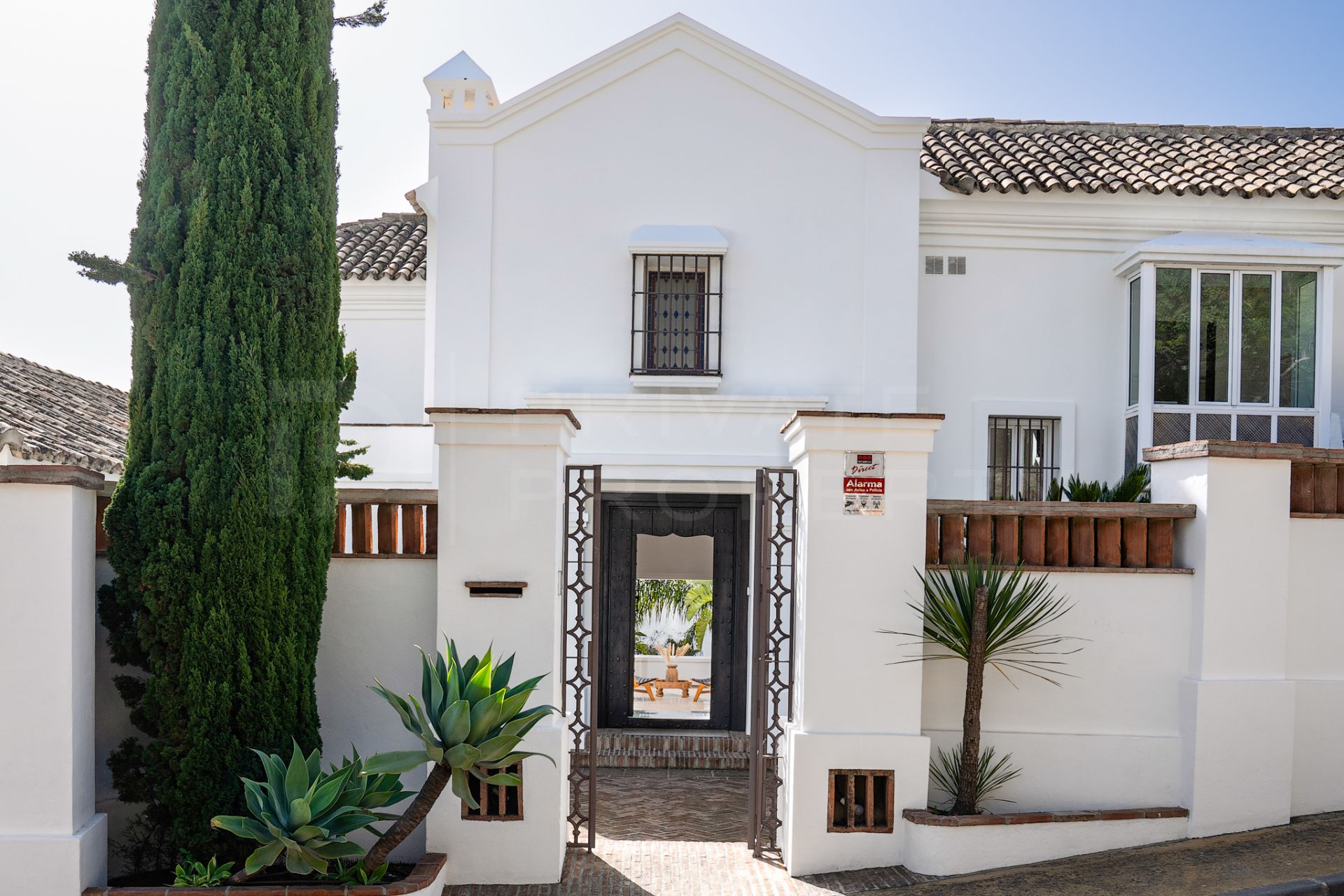 Beautiful Andalusian style villa in Los Monteros