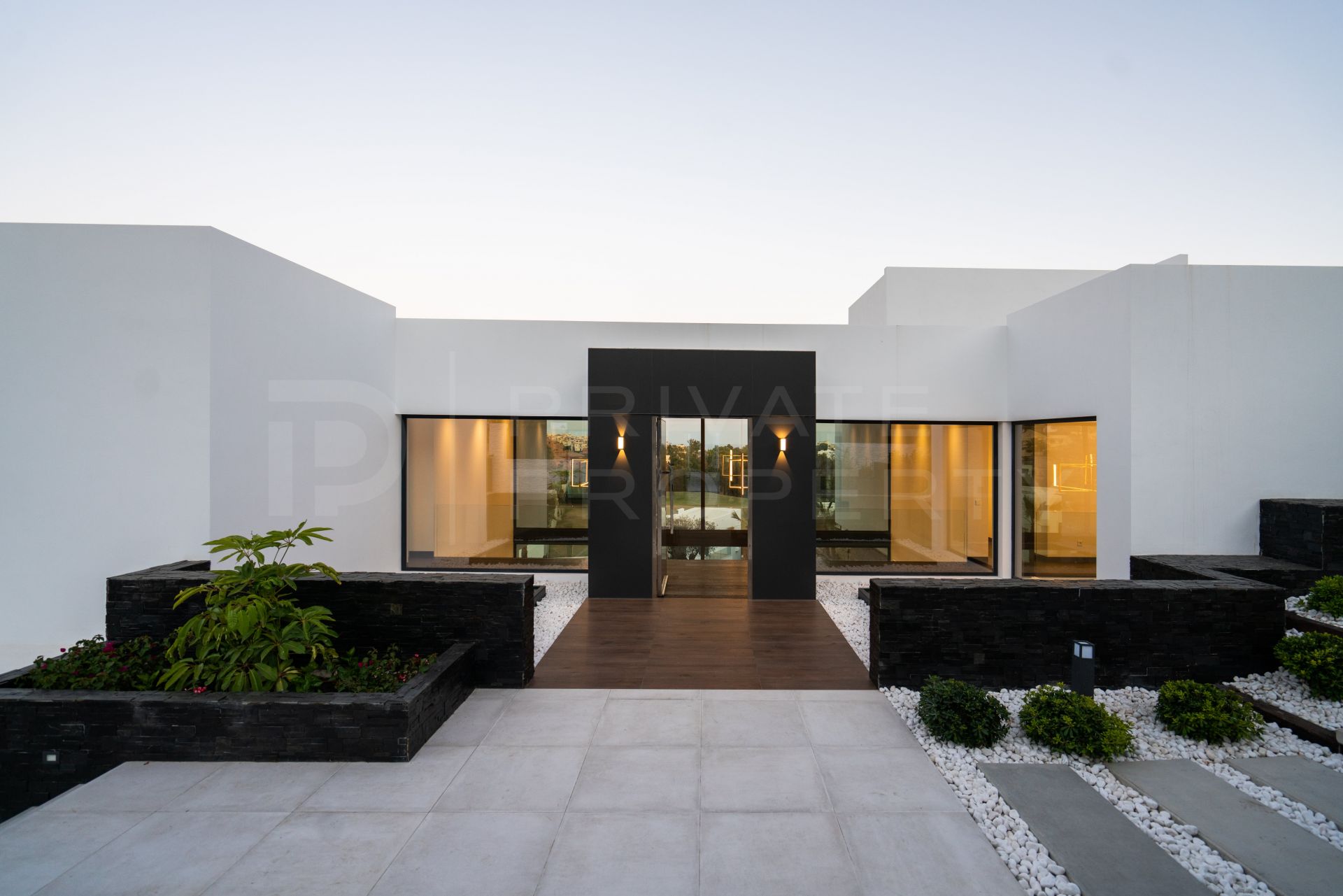 Brand new villa in La Alqueria