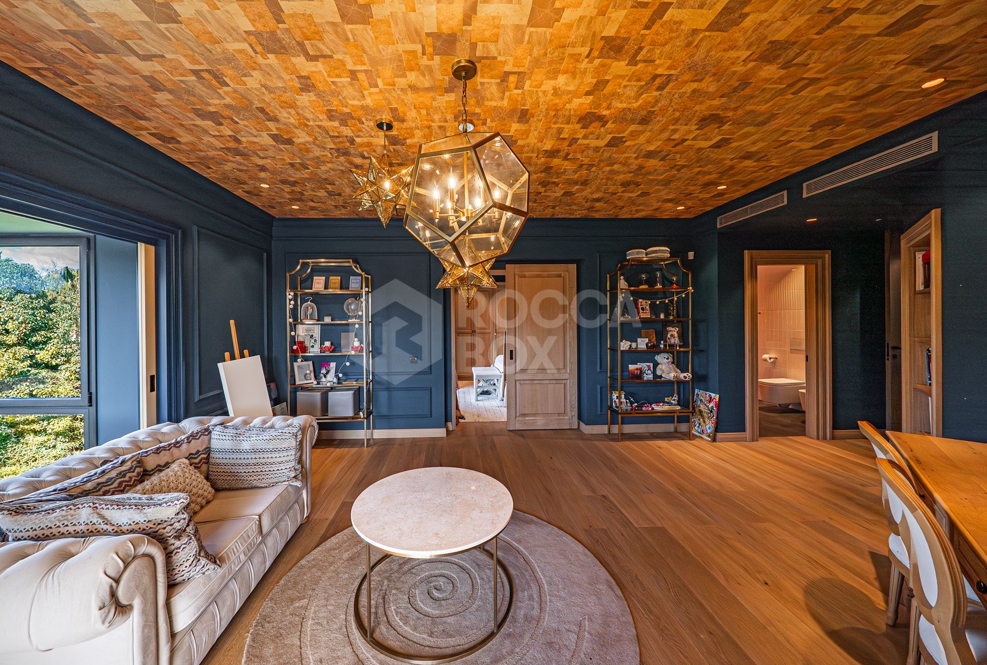 Exclusive Frontline Golf Villa in Guadalmina Baja