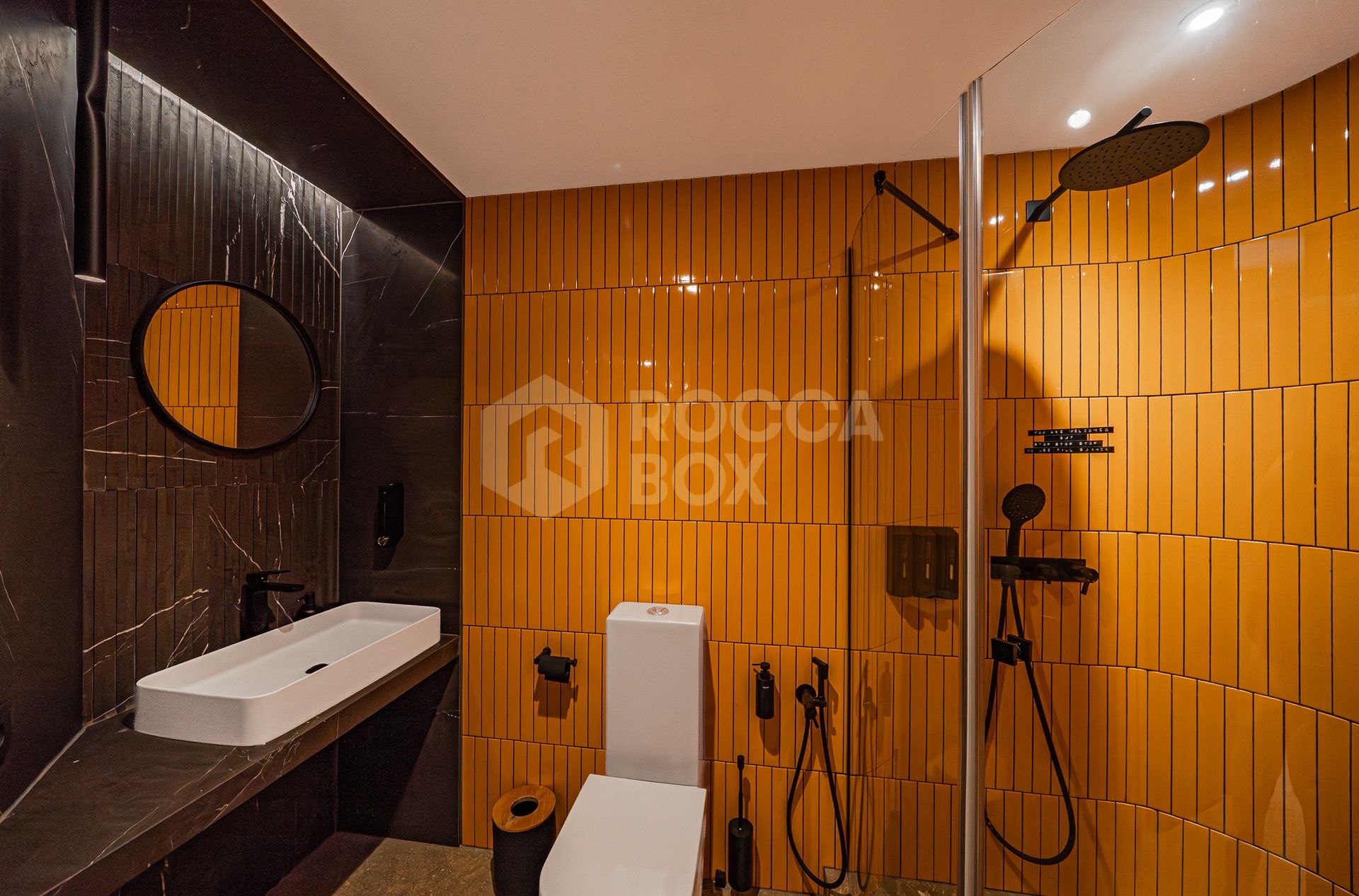 Exclusive Frontline Golf Villa in Guadalmina Baja