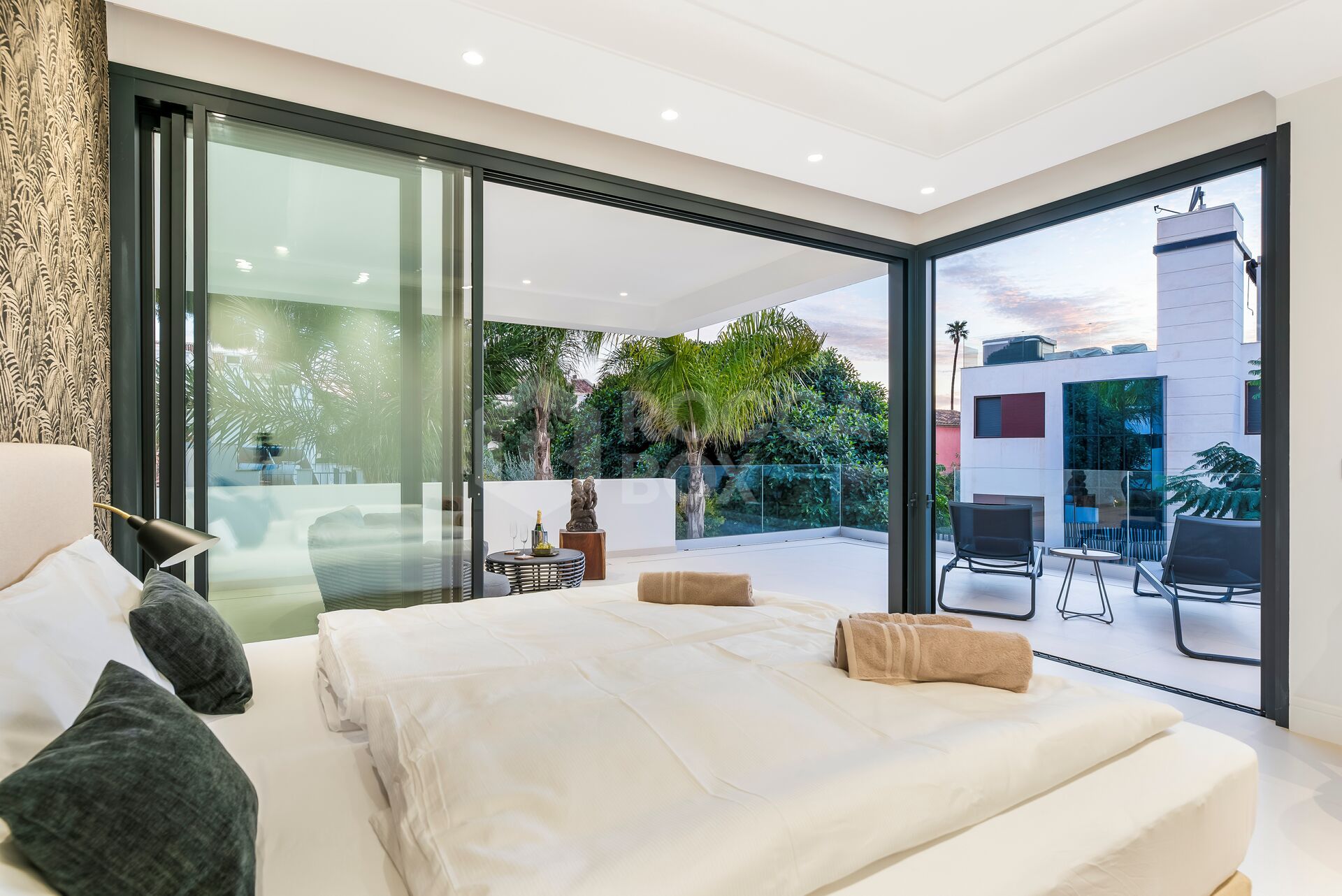 Beachside Luxury Villa Marbella Golden Rio Verde