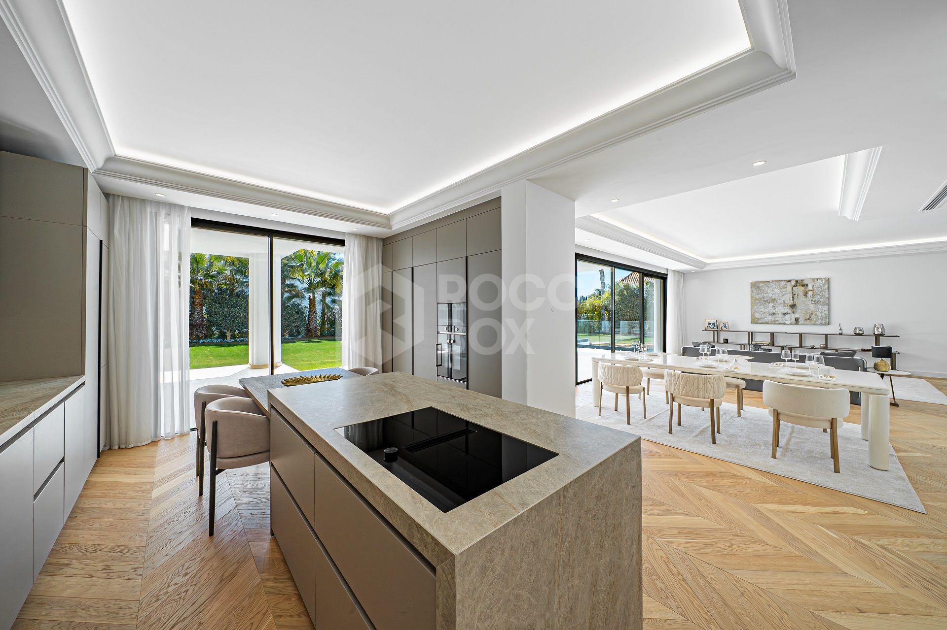 EXCLUSIVE DETACHED VILLAS IN LOMAS DE MARBELLA CLUB