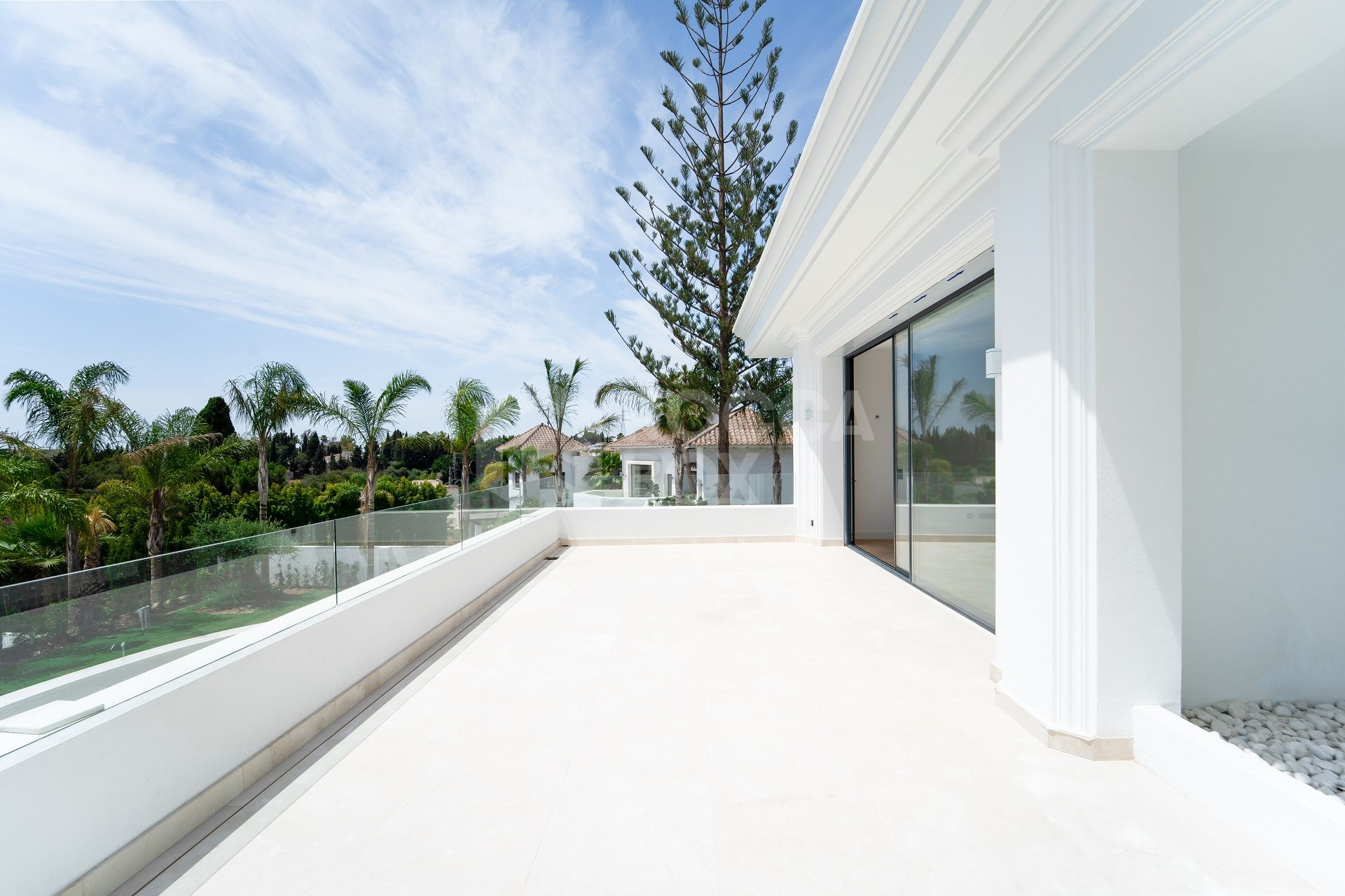 EXCLUSIVE DETACHED VILLAS IN LOMAS DE MARBELLA CLUB