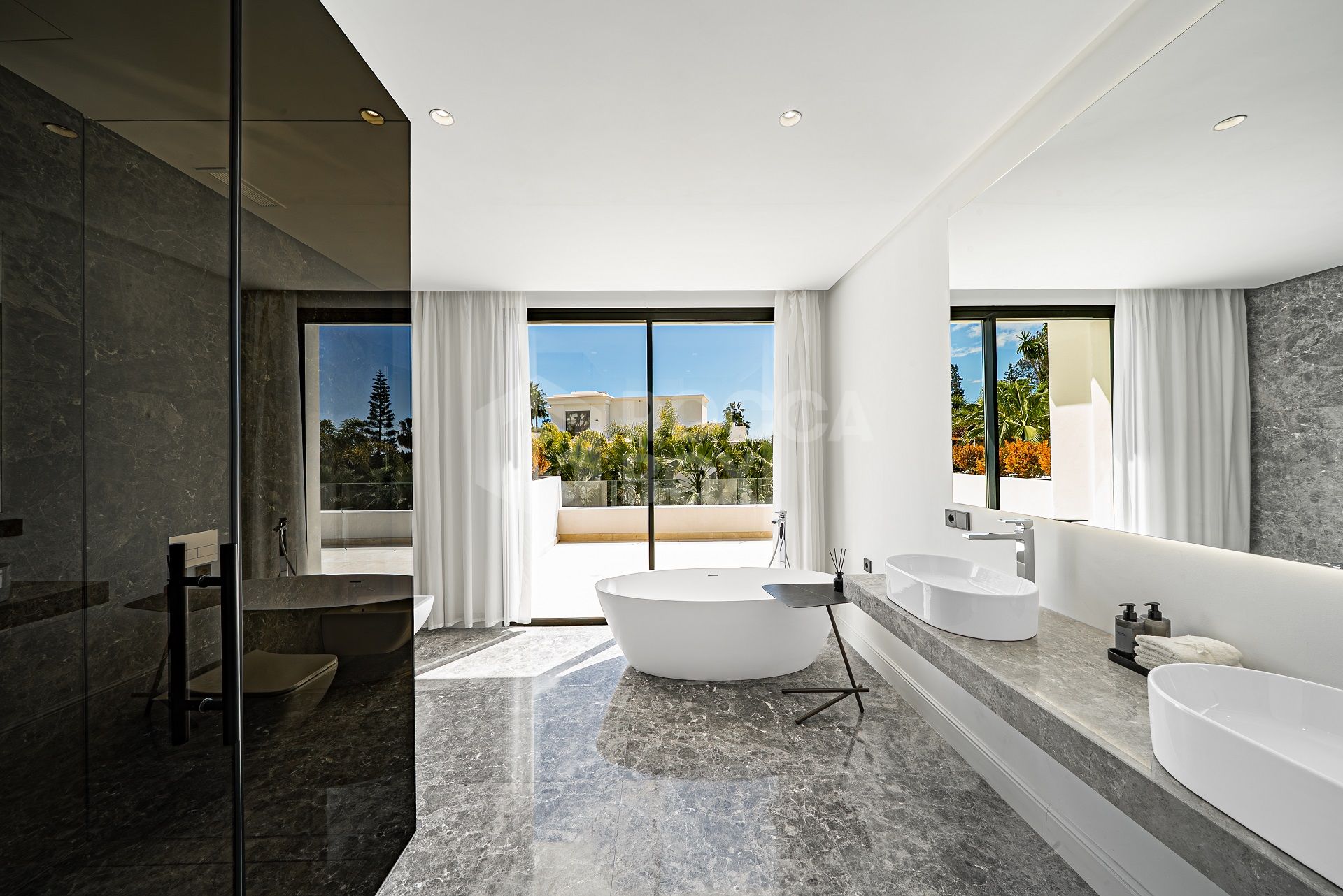 EXCLUSIVE DETACHED VILLAS IN LOMAS DE MARBELLA CLUB