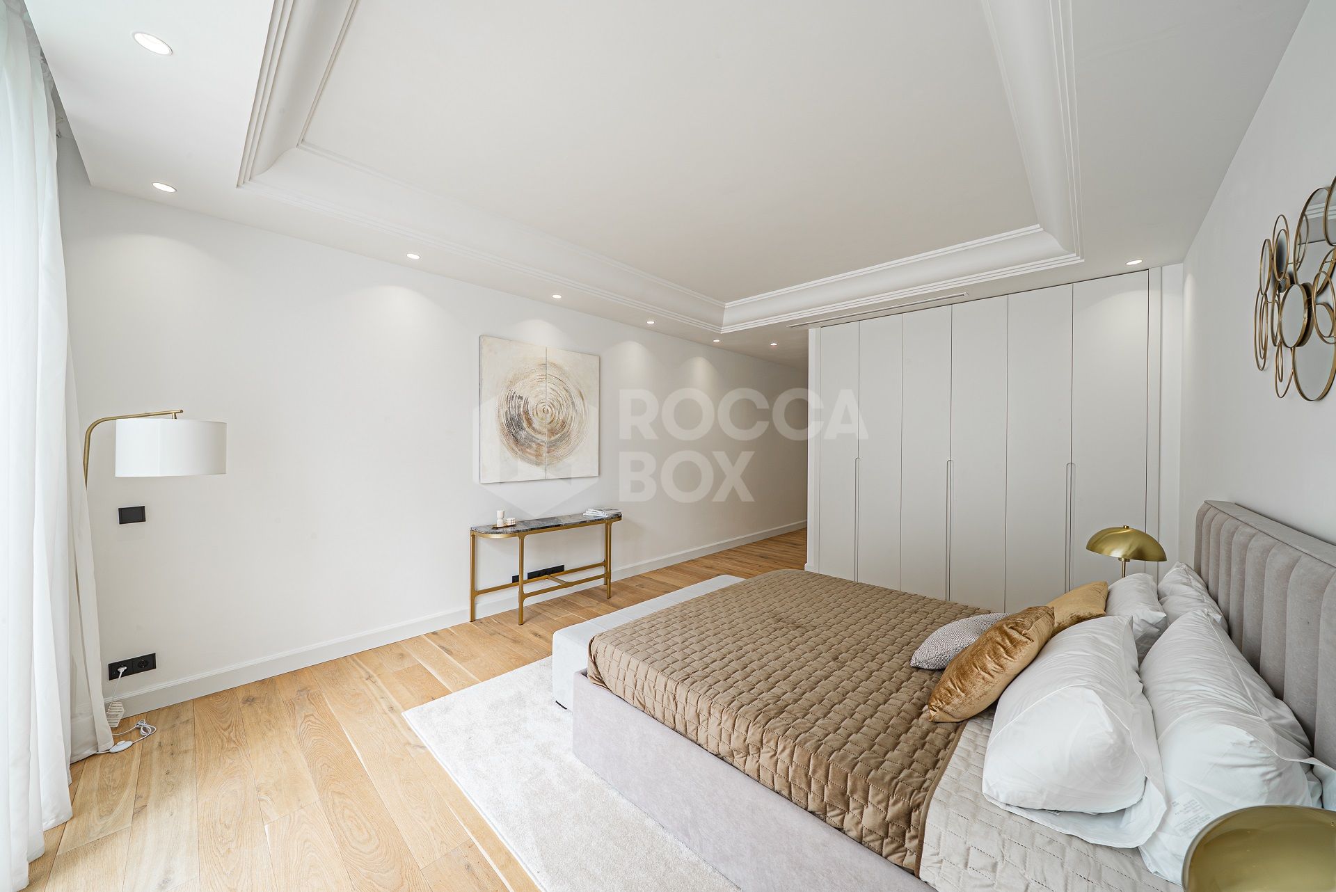 EXCLUSIVE DETACHED VILLAS IN LOMAS DE MARBELLA CLUB