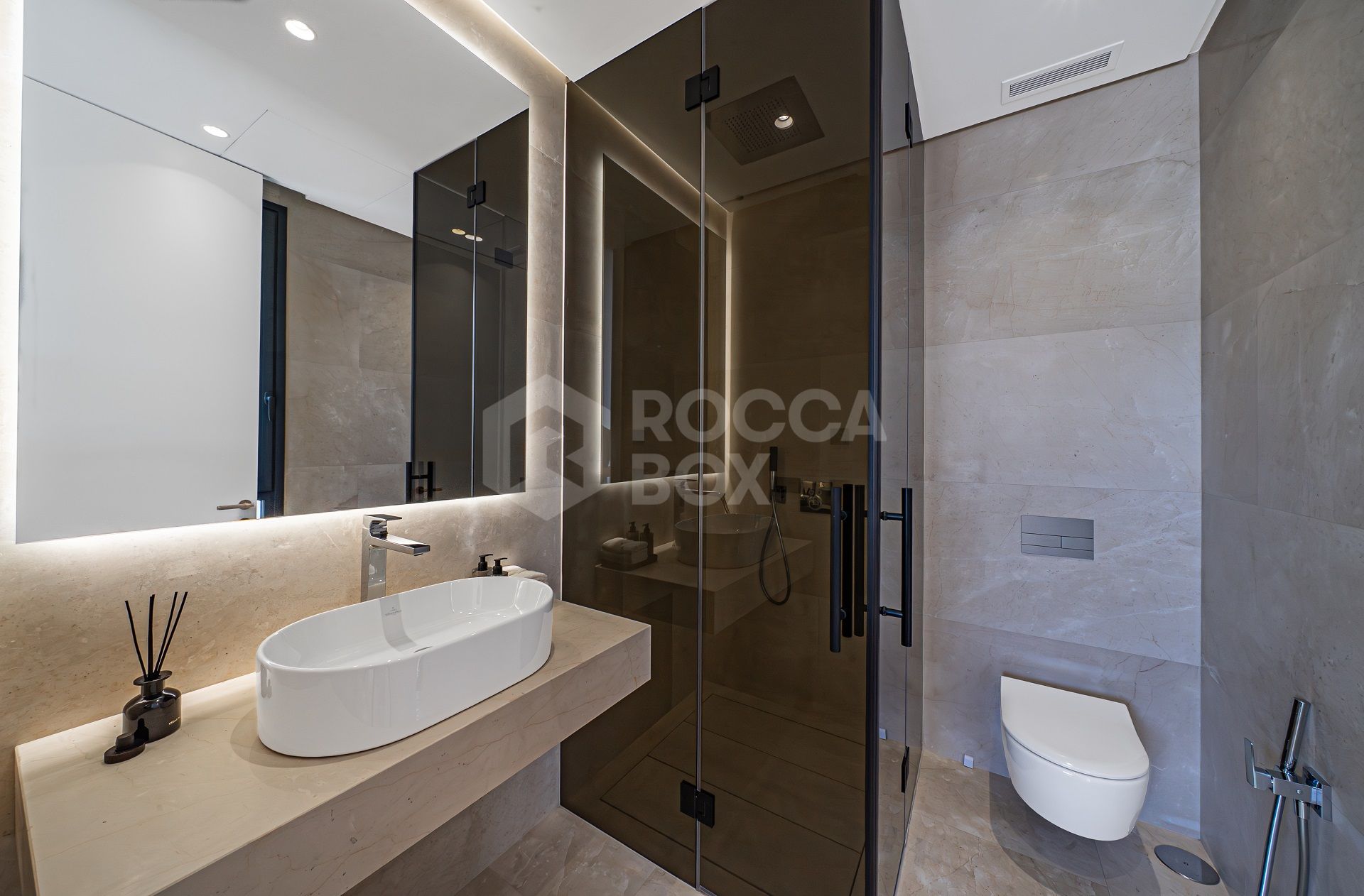 EXCLUSIVE DETACHED VILLAS IN LOMAS DE MARBELLA CLUB