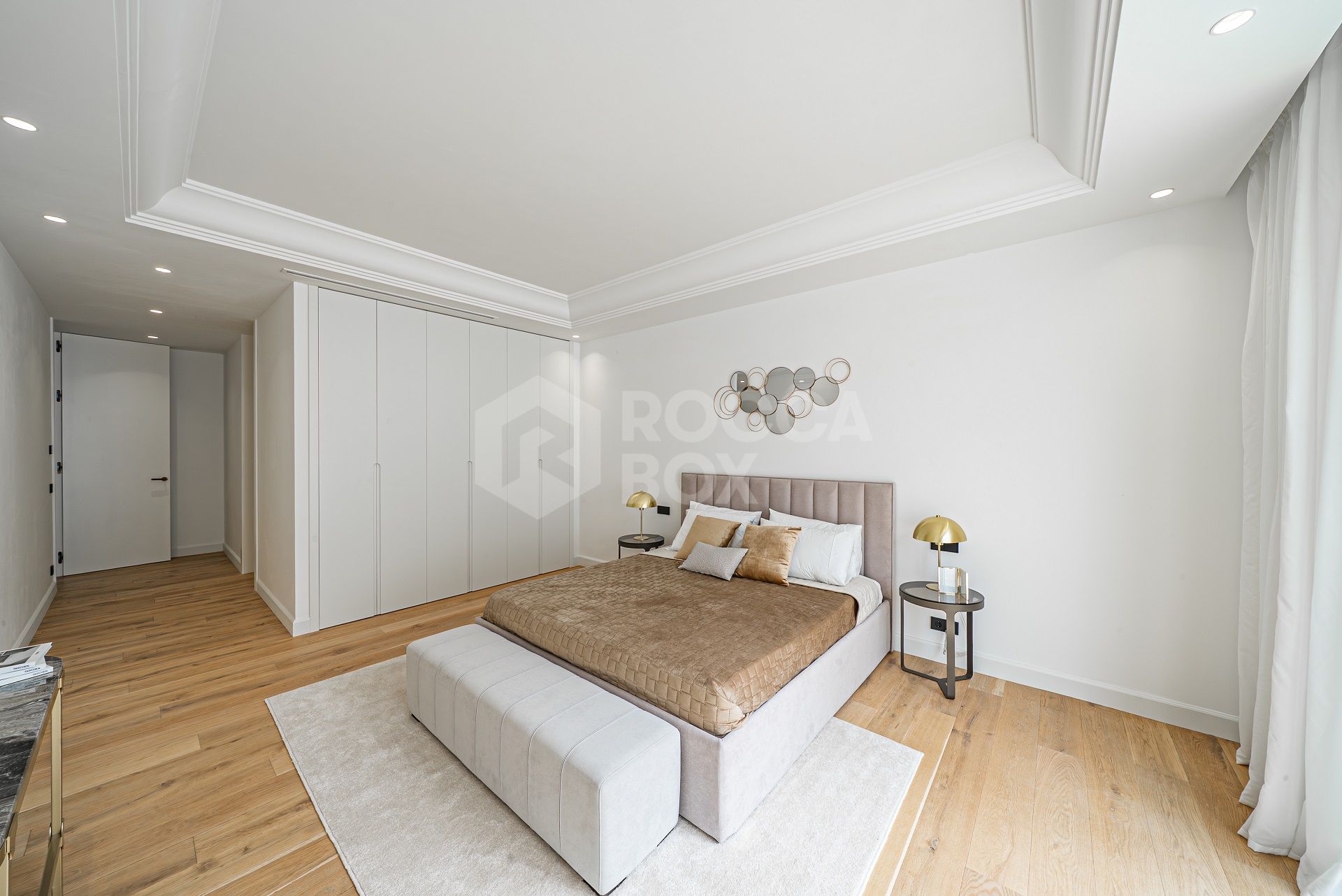 EXCLUSIVE DETACHED VILLAS IN LOMAS DE MARBELLA CLUB