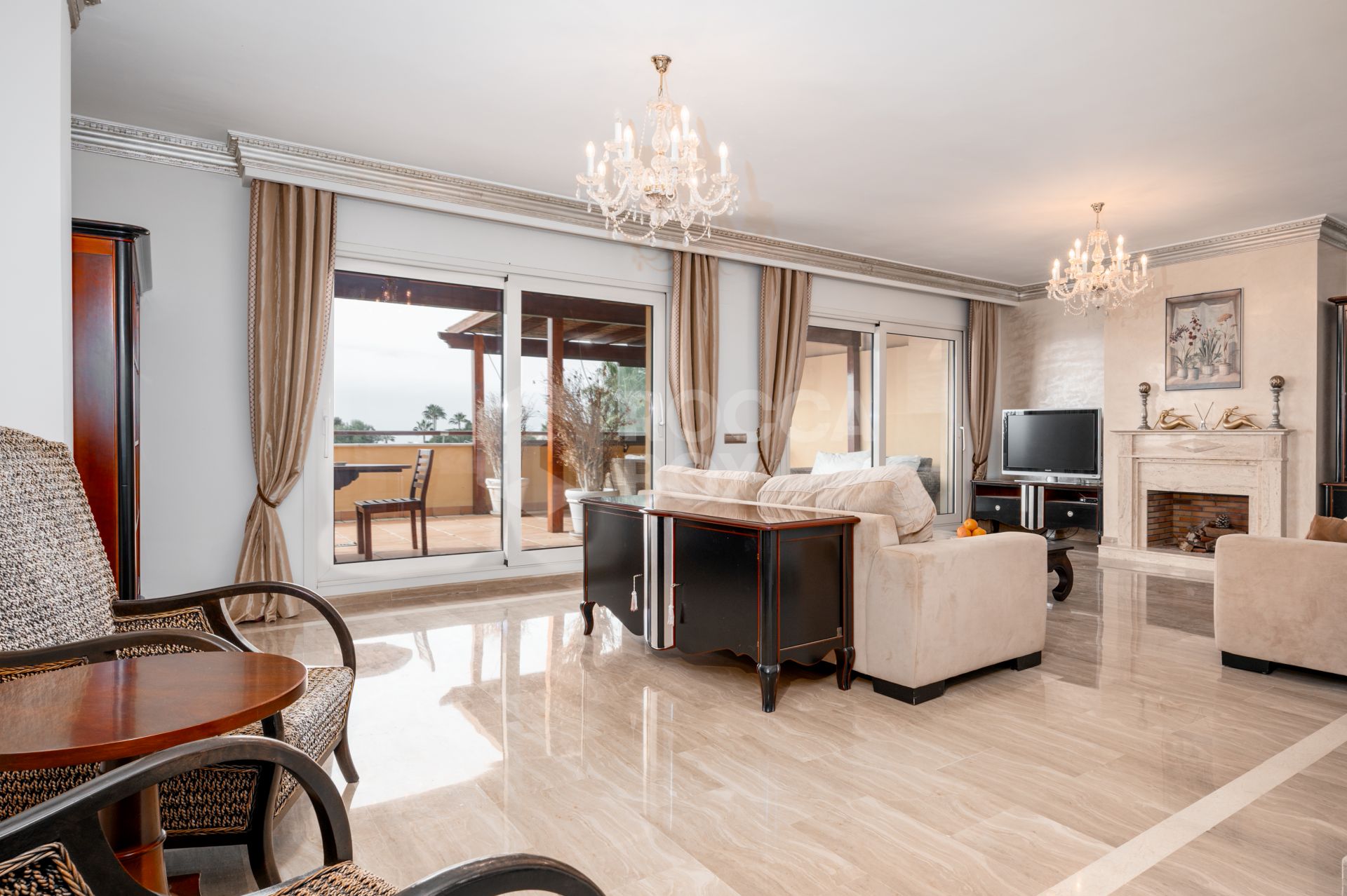 Elegant Penthouse in Condado de Sierra Blanca, Marbella Golden Mile