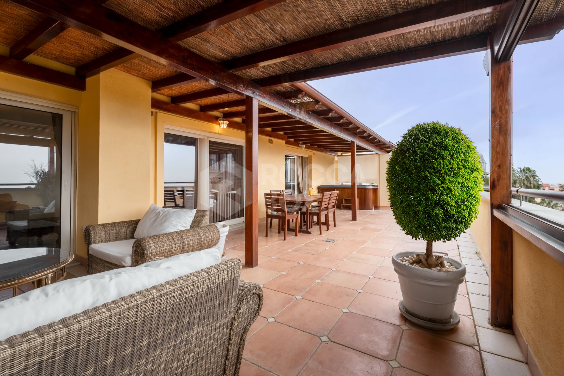 Elegant Penthouse in Condado de Sierra Blanca, Marbella Golden Mile