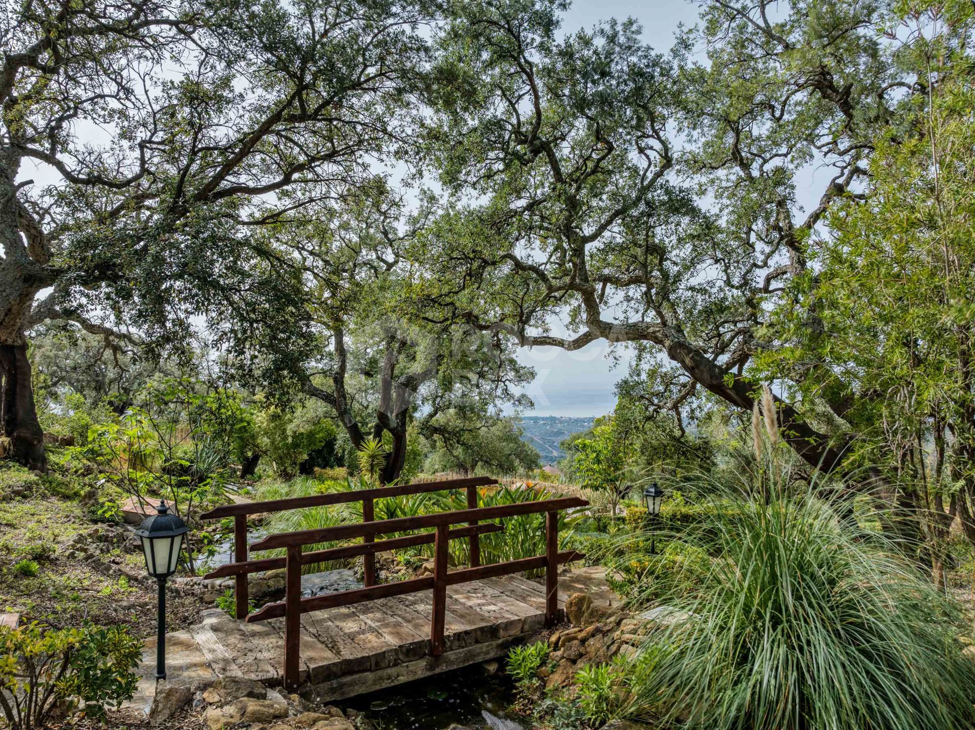 Astonishing country estate with sea views in La Mairena