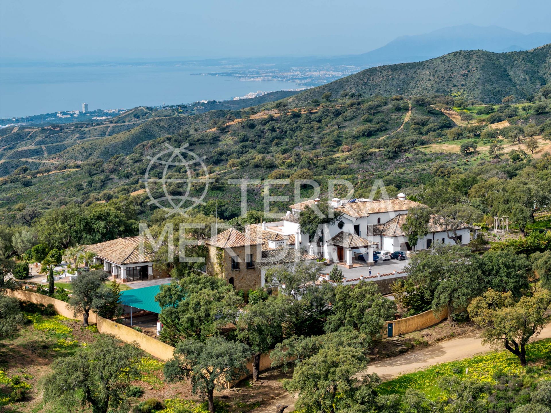 Finca in La Mairena, Marbella