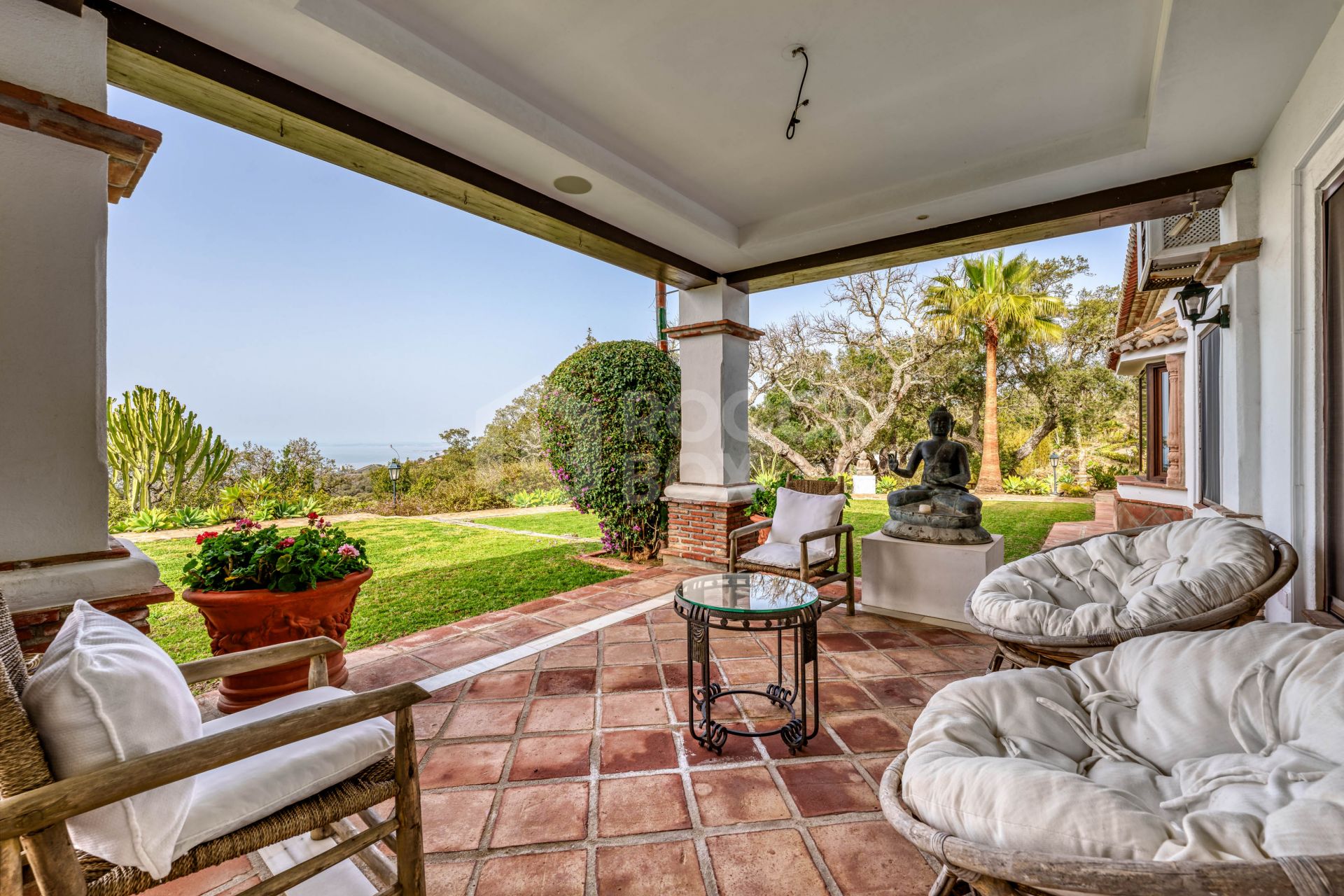 Astonishing country estate with sea views in La Mairena