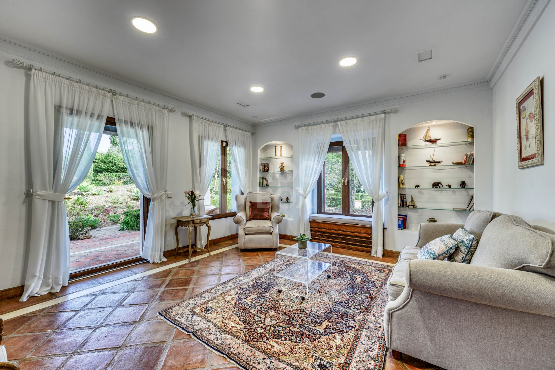 Astonishing country estate with sea views in La Mairena