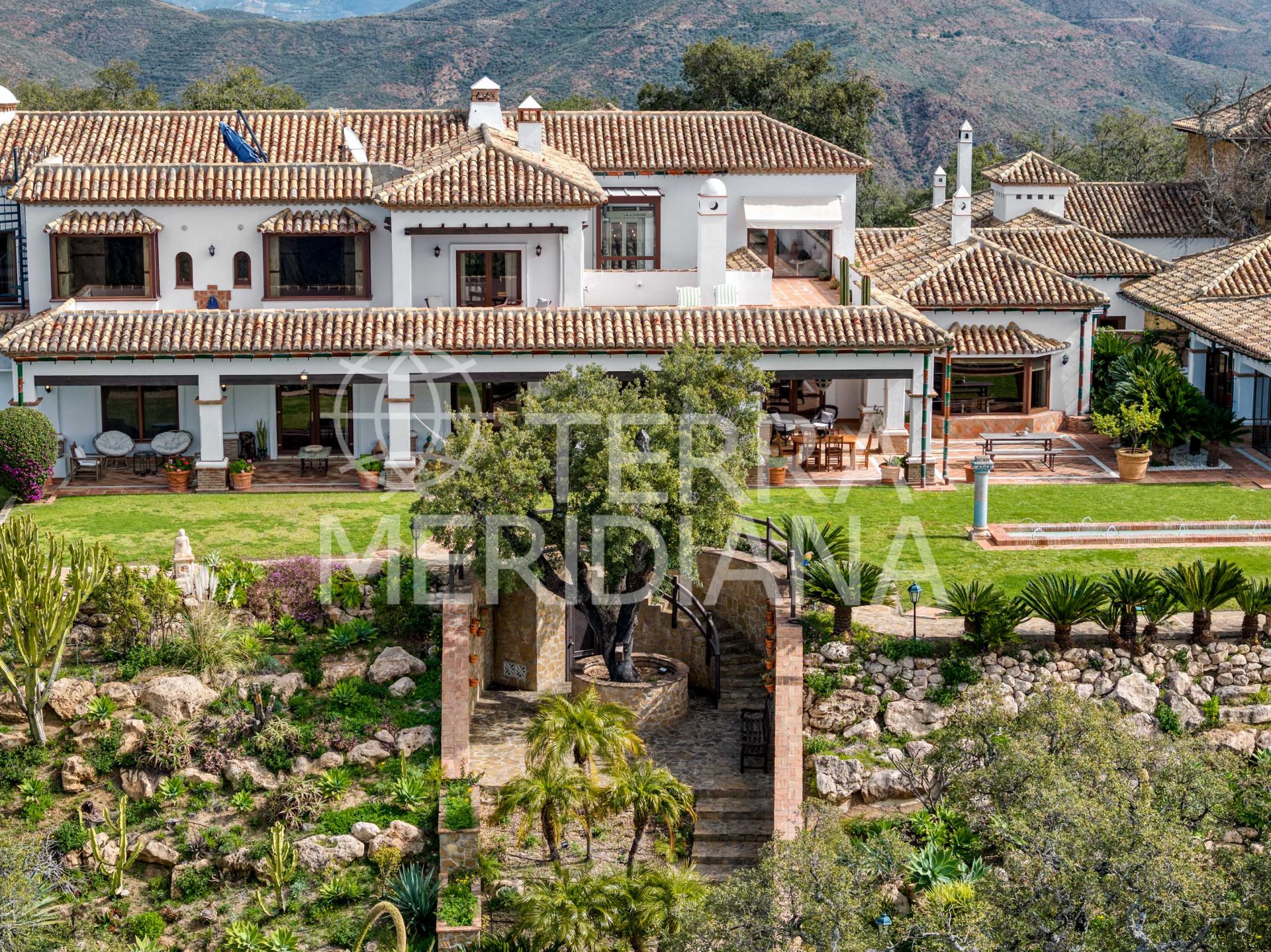 Finca in La Mairena, Marbella