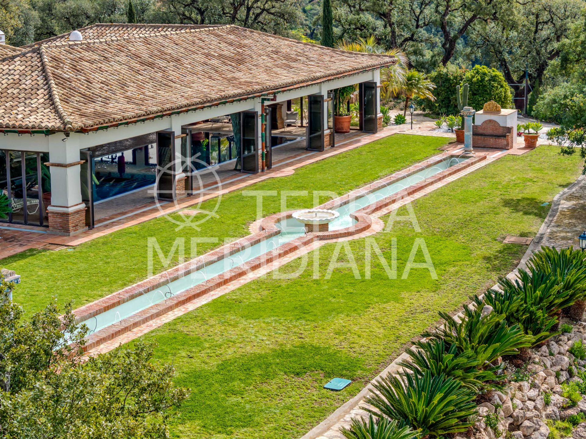 Finca in La Mairena, Marbella