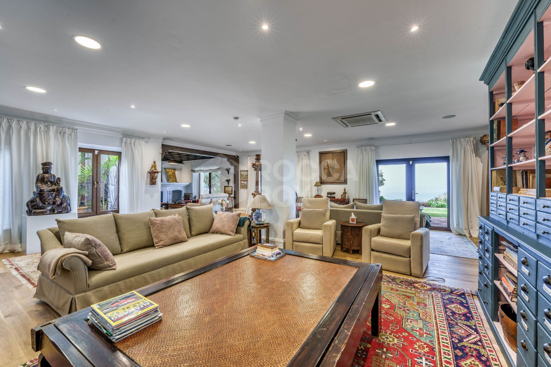 Astonishing country estate with sea views in La Mairena