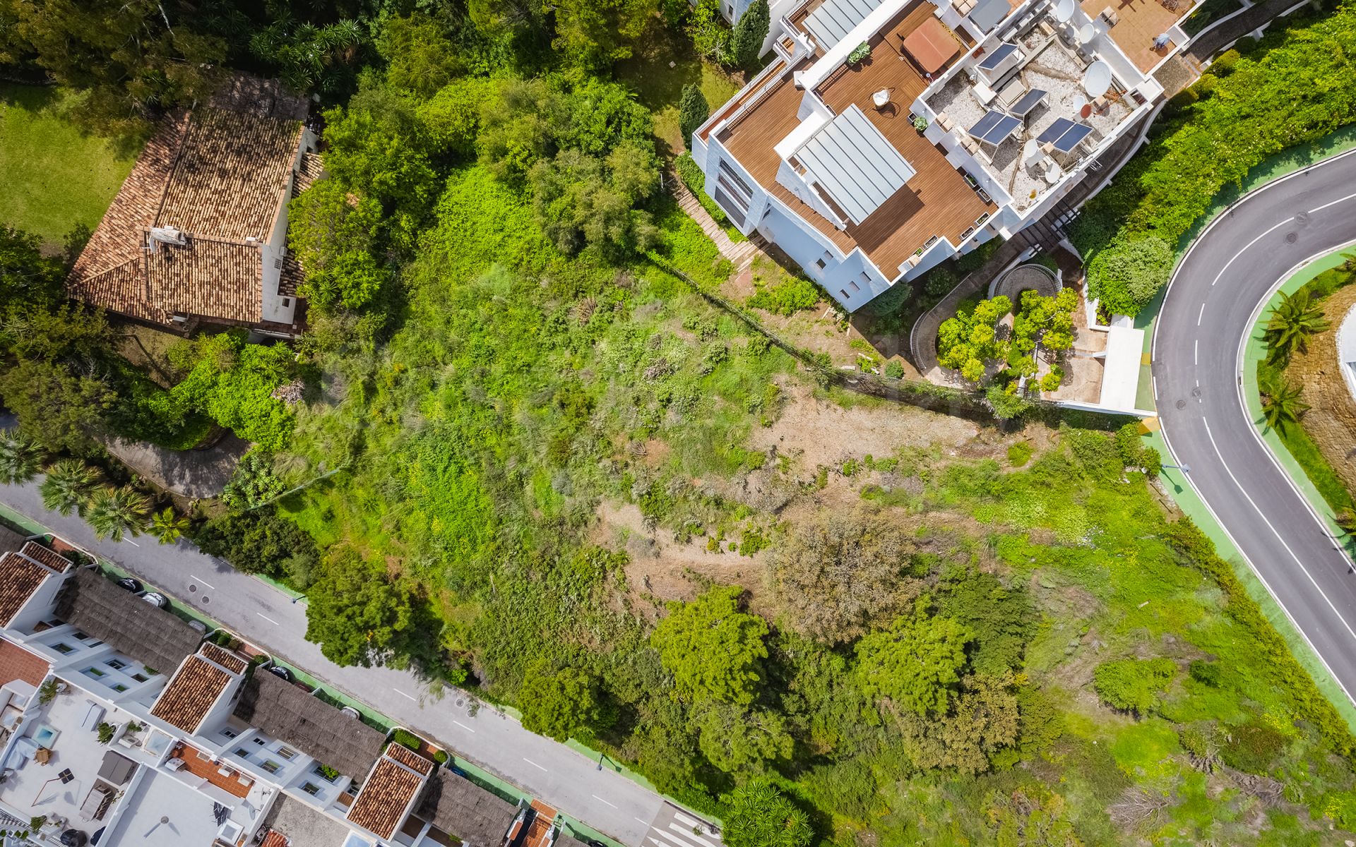 Parcela en El Herrojo, Benahavis