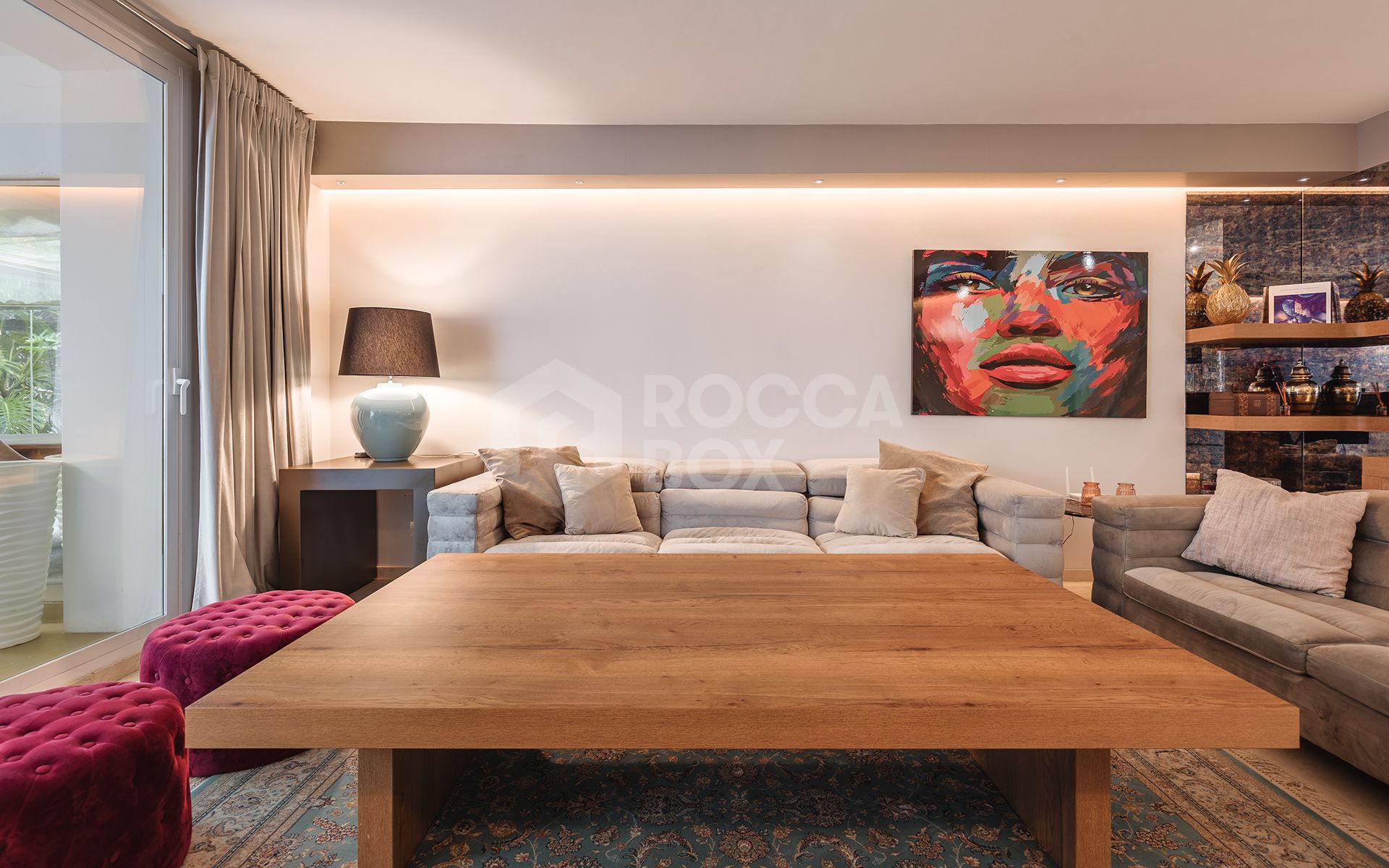 Stylish ground-floor apartment in Las Lomas del Marbella Club, on Marbella's Golden Mile