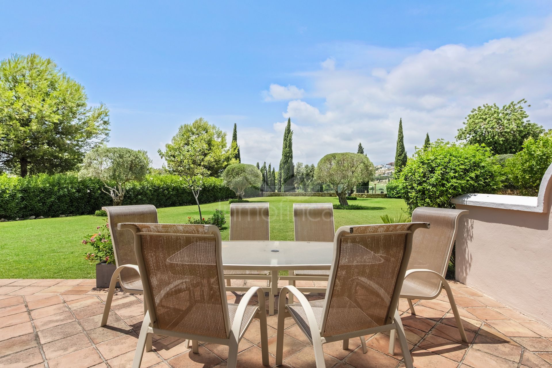 Ground Floor Apartment in Los Flamingos, Benahavis